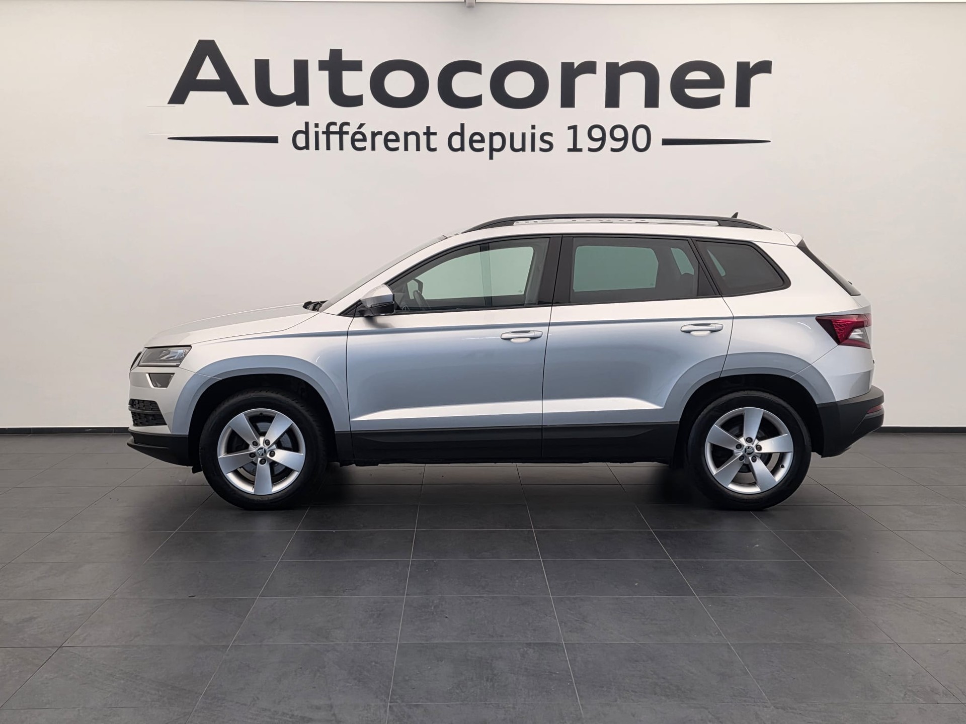 SKODA Karoq 2.0 TDI CR Ambition 4x4 DSG-image-1