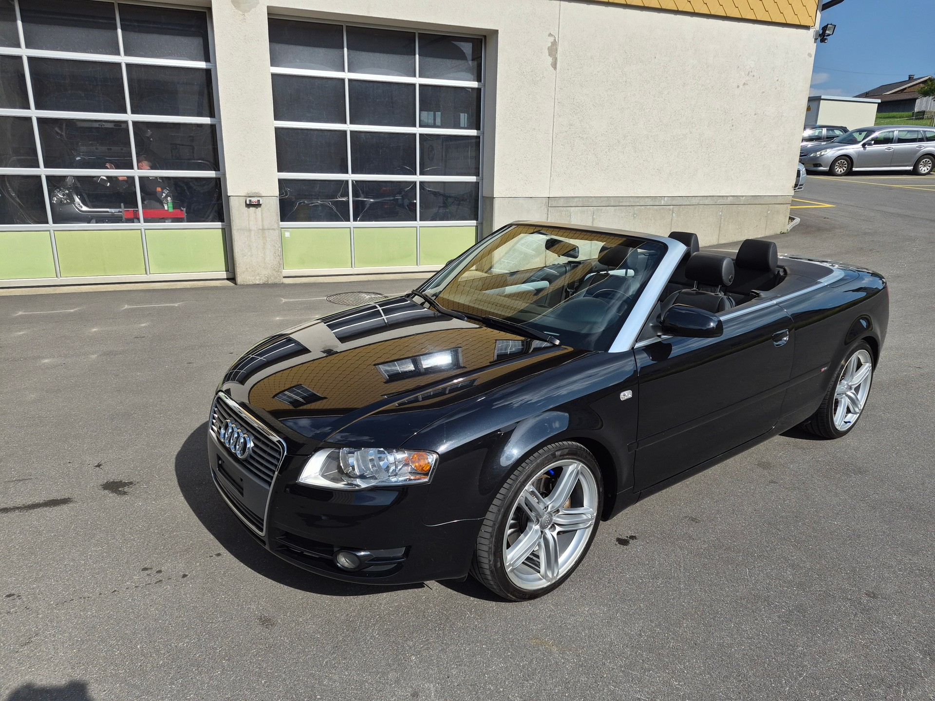 AUDI 2.0 T FSI 200-image-2