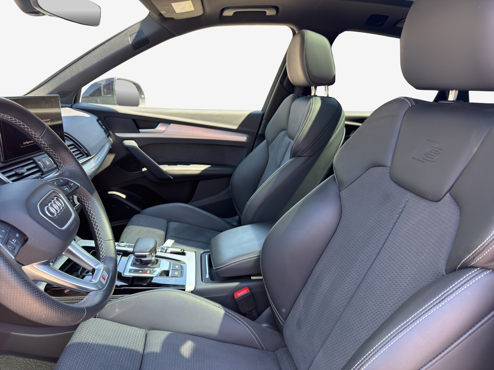 AUDI Q5 40 TFSI S line quattro S-tronic-image-7