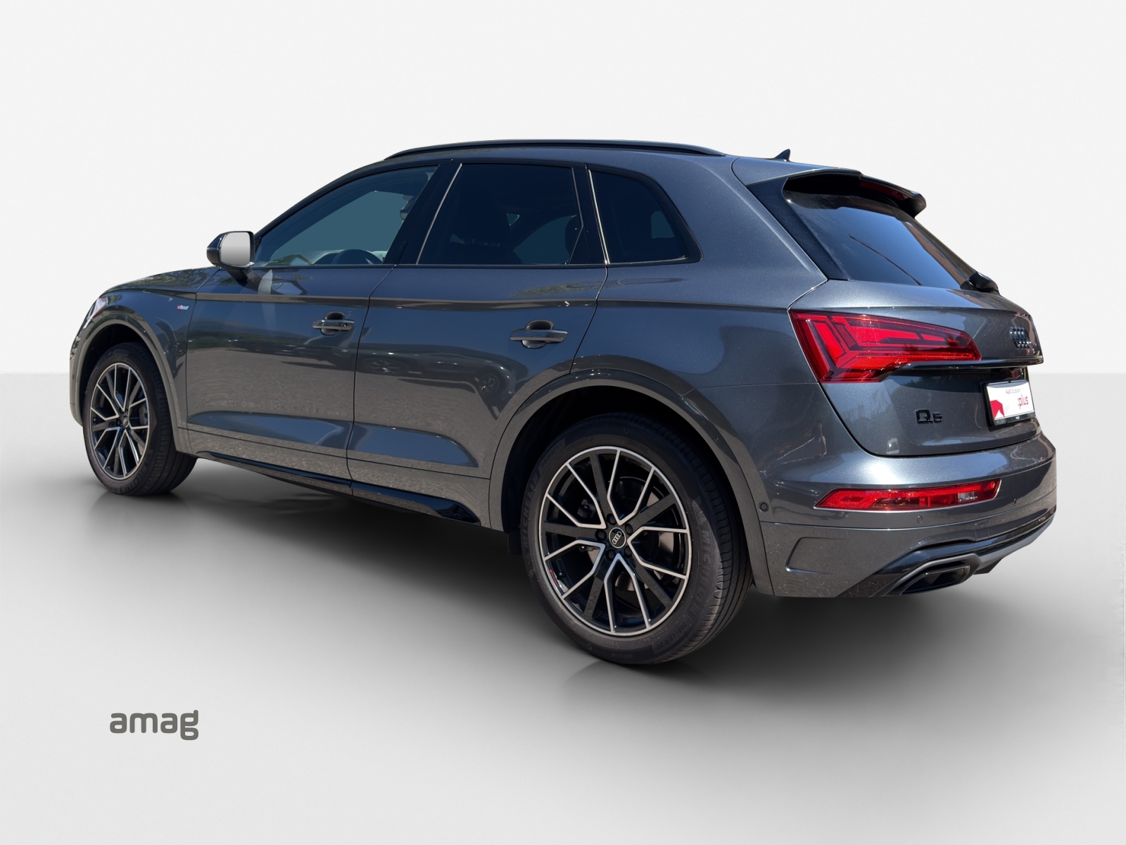 AUDI Q5 40 TFSI S line quattro S-tronic-image-2