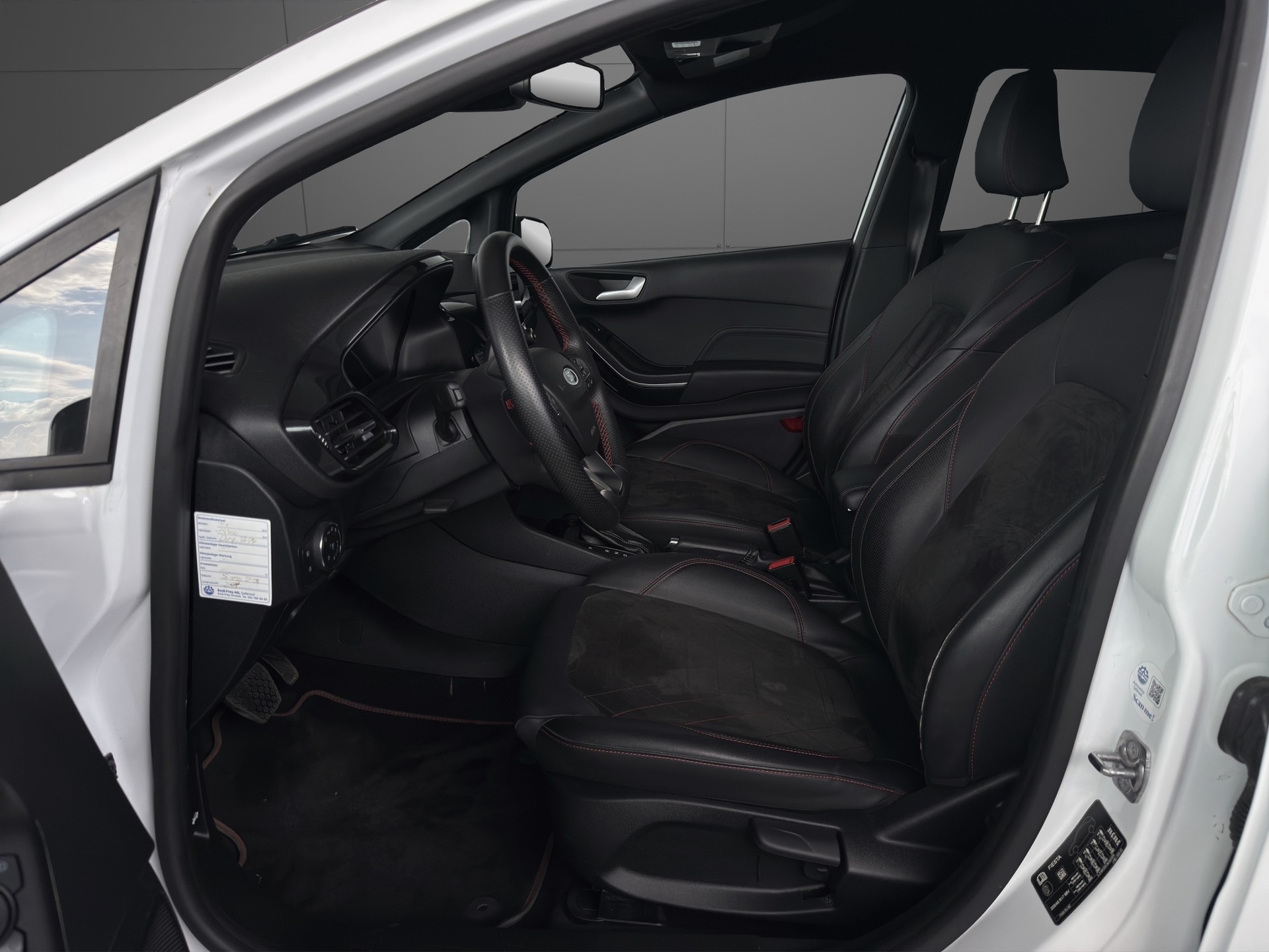 FORD Fiesta 1.0 SCTi MHEV ST Line X Automat-image-5