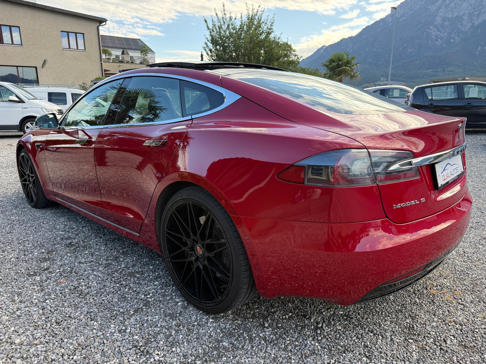 TESLA Model S 100 D Maximal Reichweiteđ Enhanced Autopilotđ-image-8