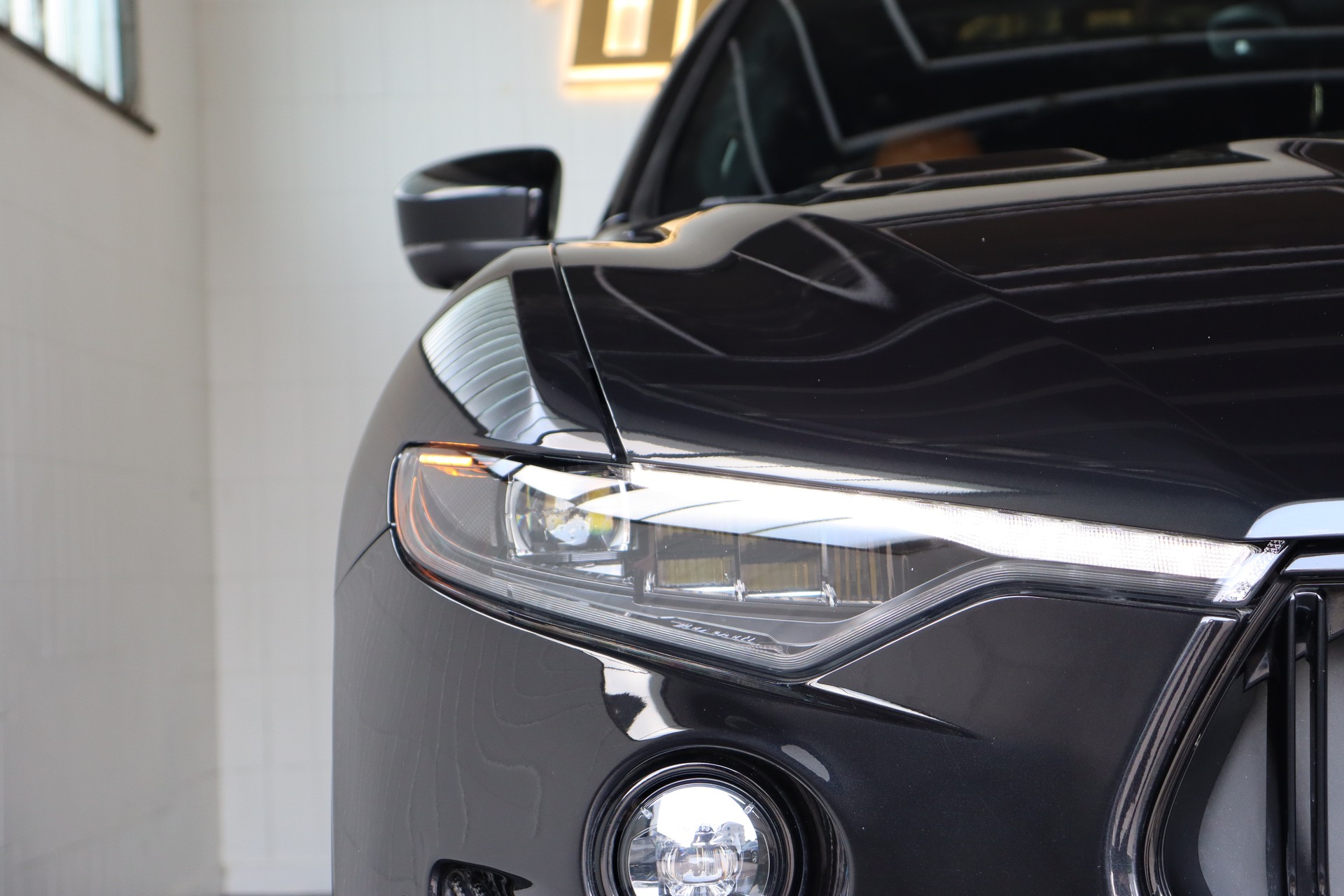 MASERATI Levante 3.8 V8 Trofeo Q4 Automatica Ultima-image-2