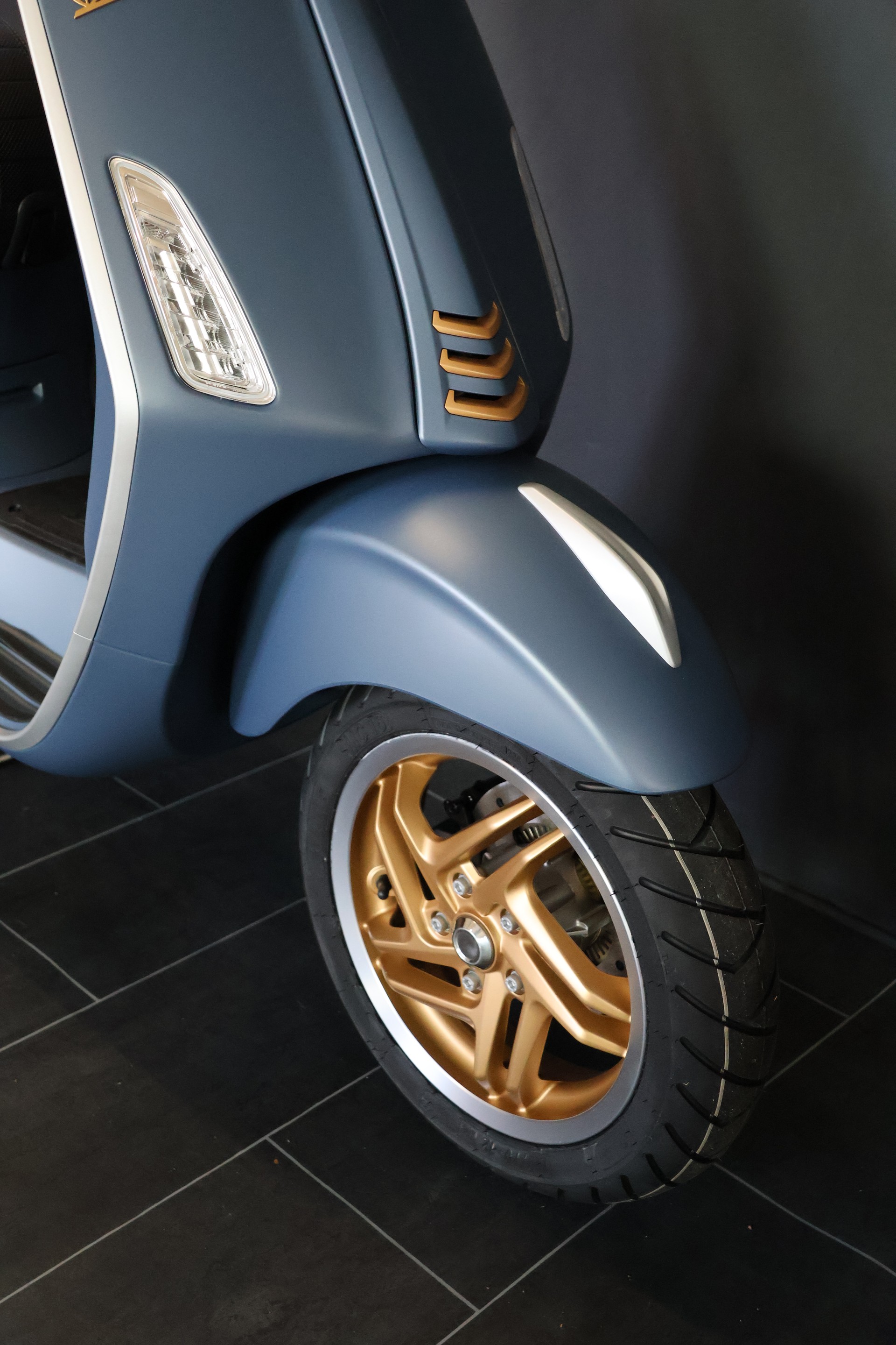 PIAGGIO Vespa 125 Primavera Officina 8 MY26 E5+-image-14