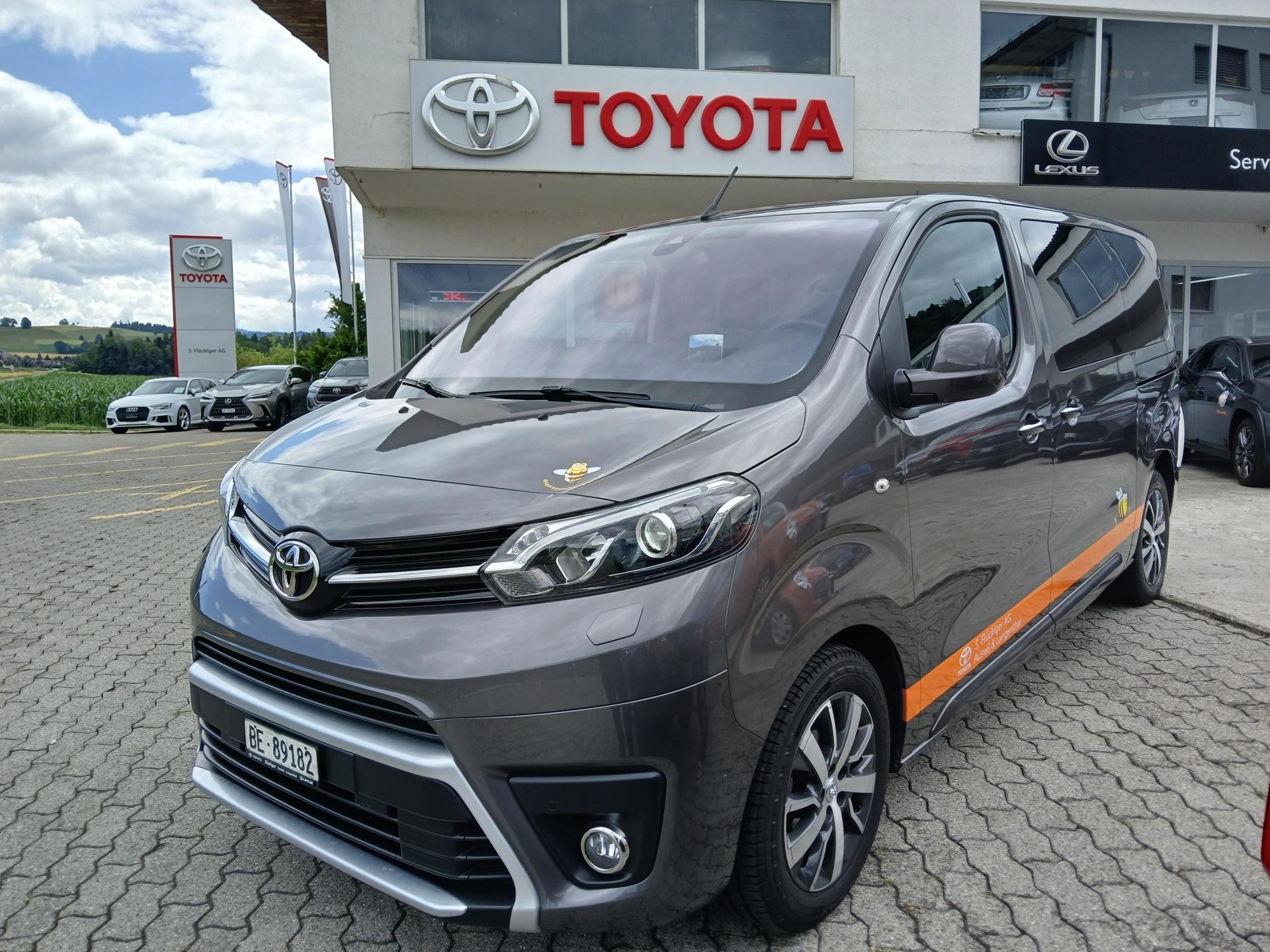 TOYOTA PROACE Verso L1 2.0 D Trend-image-0