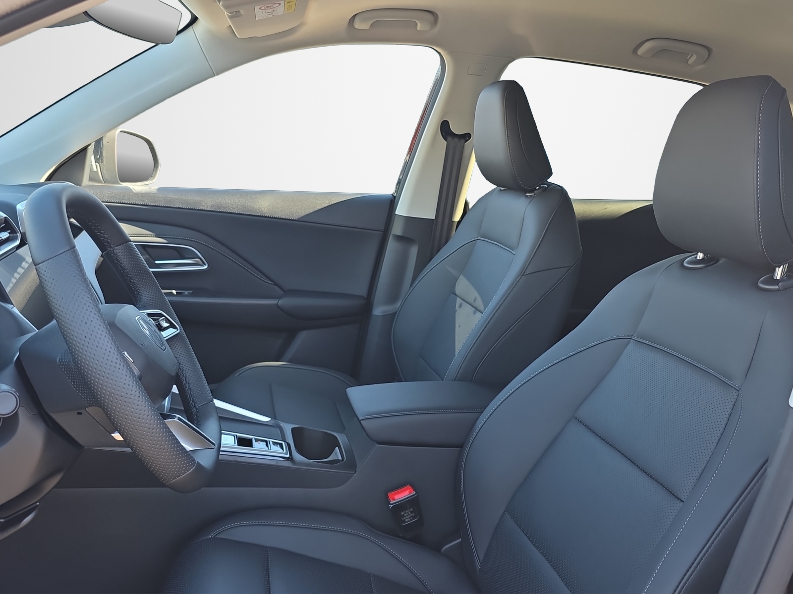 MG ZS 1.5 Hybrid+ Luxury-image-9