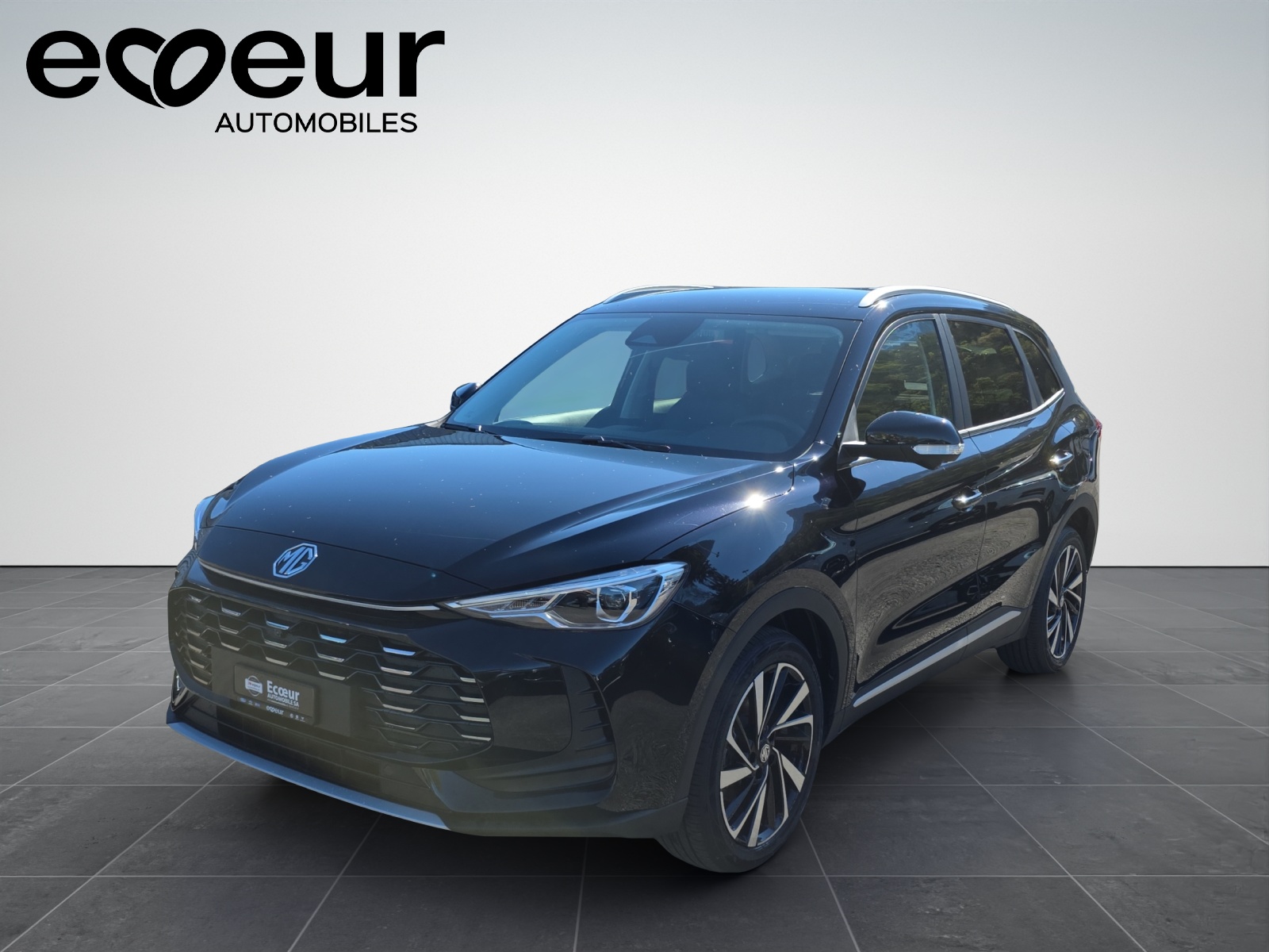 MG ZS 1.5 Hybrid+ Luxury-image-1
