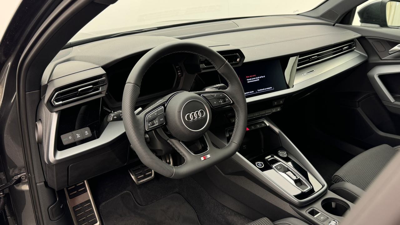 AUDI A3 Sportback TFSI 110 kW S line-image-6