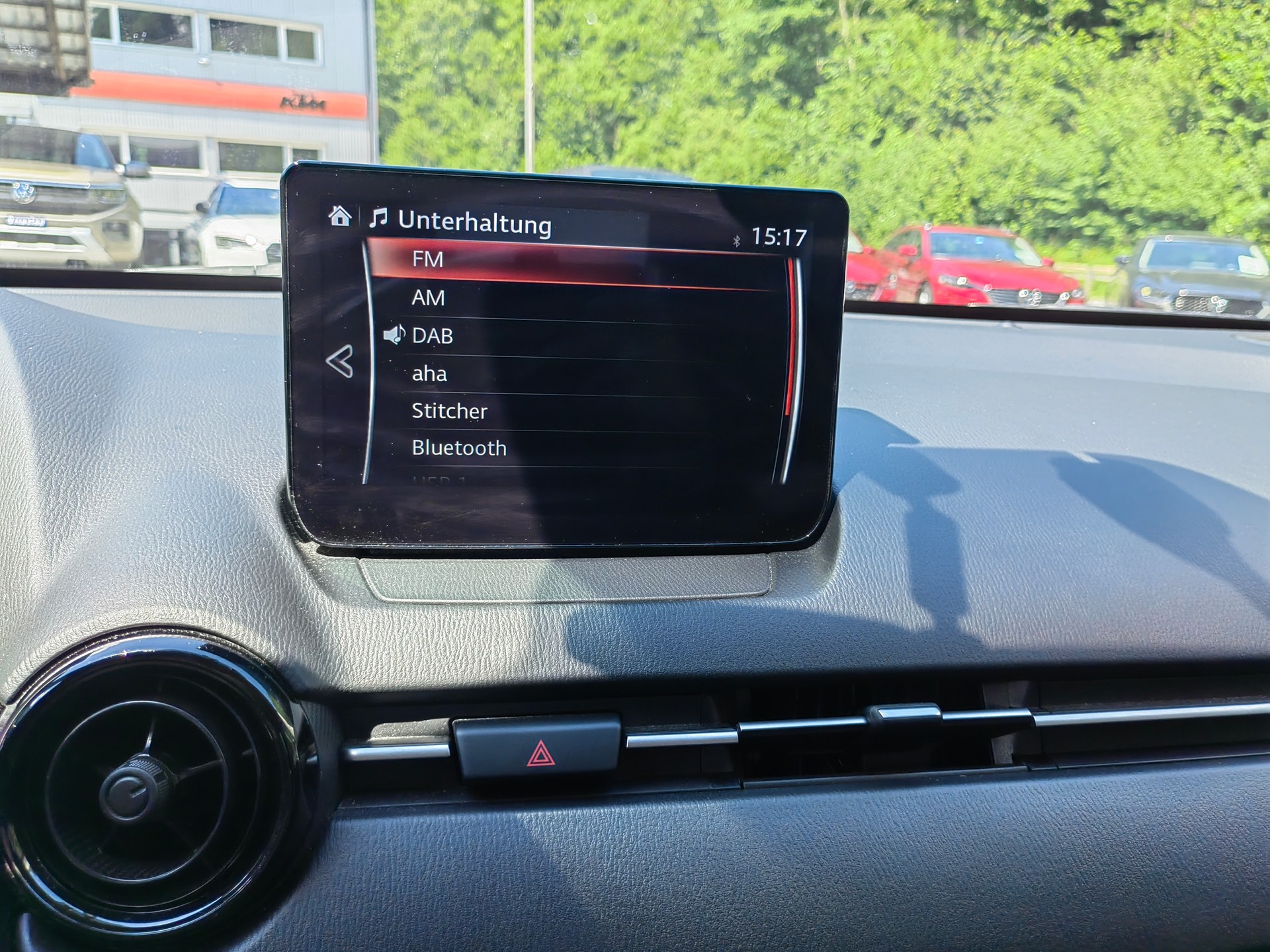 MAZDA 2 1.5 Challenge-image-9