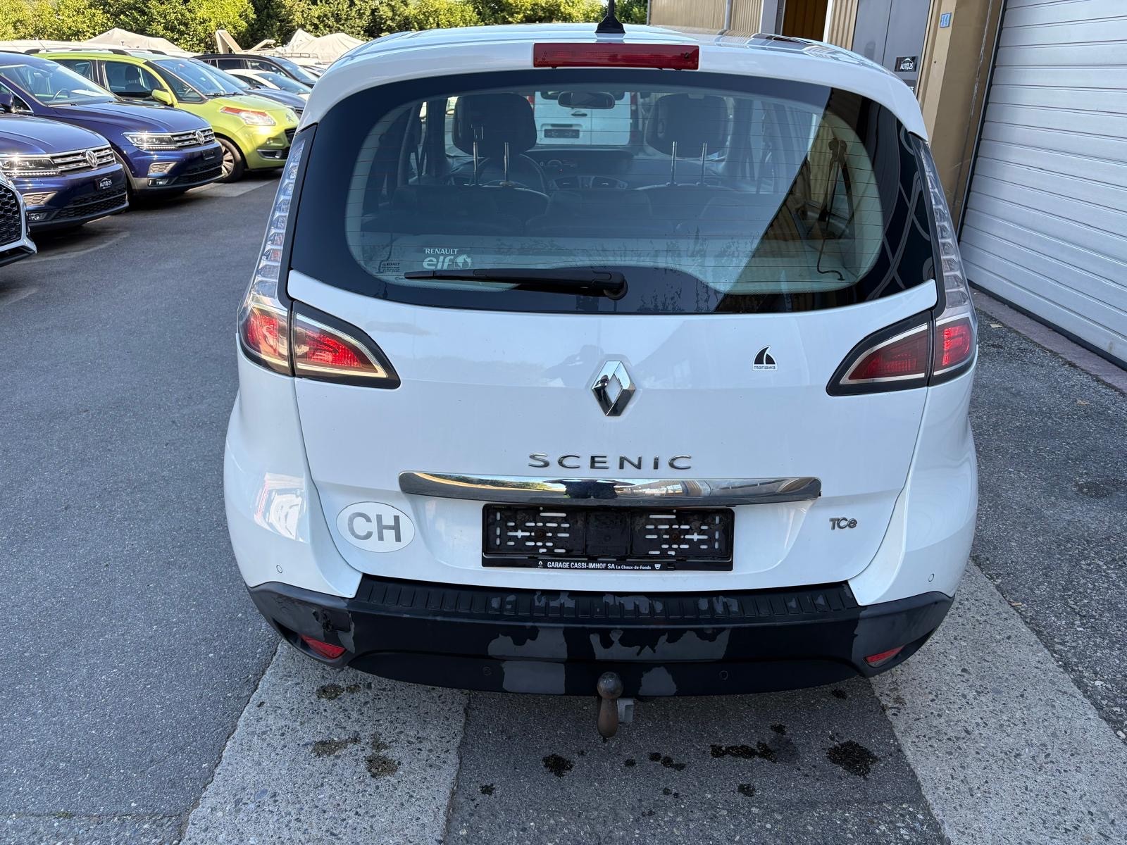 RENAULT Scénic 1.4 16V Turbo Privilège-image-10