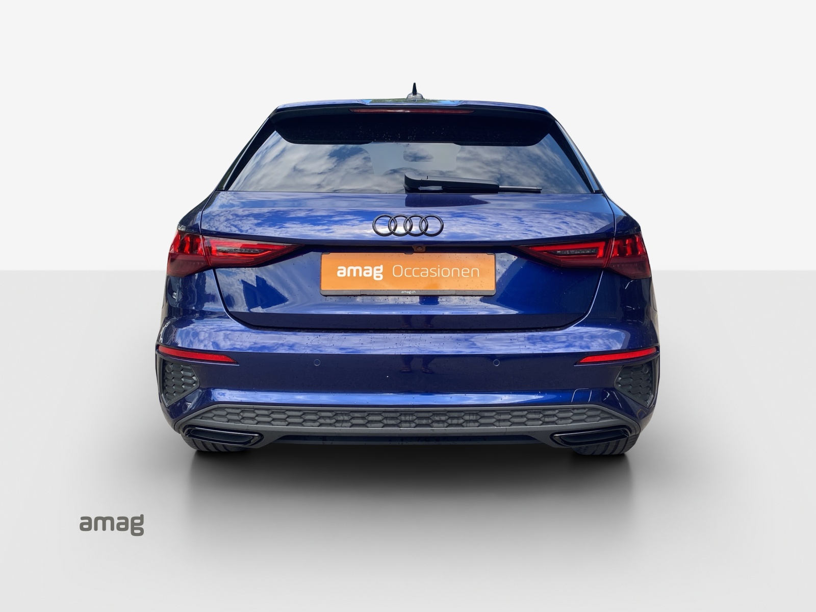 AUDI A3 Sportback 45 TFSI e S line S-tronic-showroom-element-3