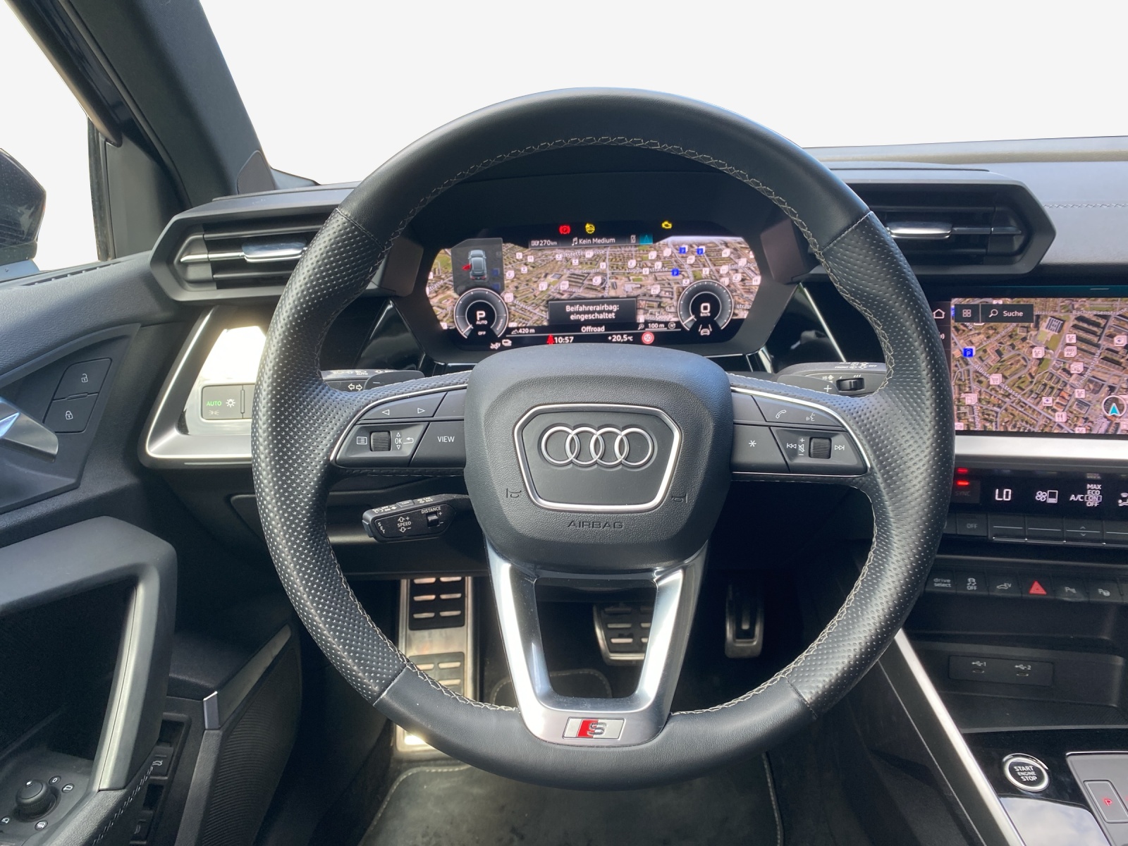 AUDI A3 Sportback 45 TFSI e S line S-tronic-image-9