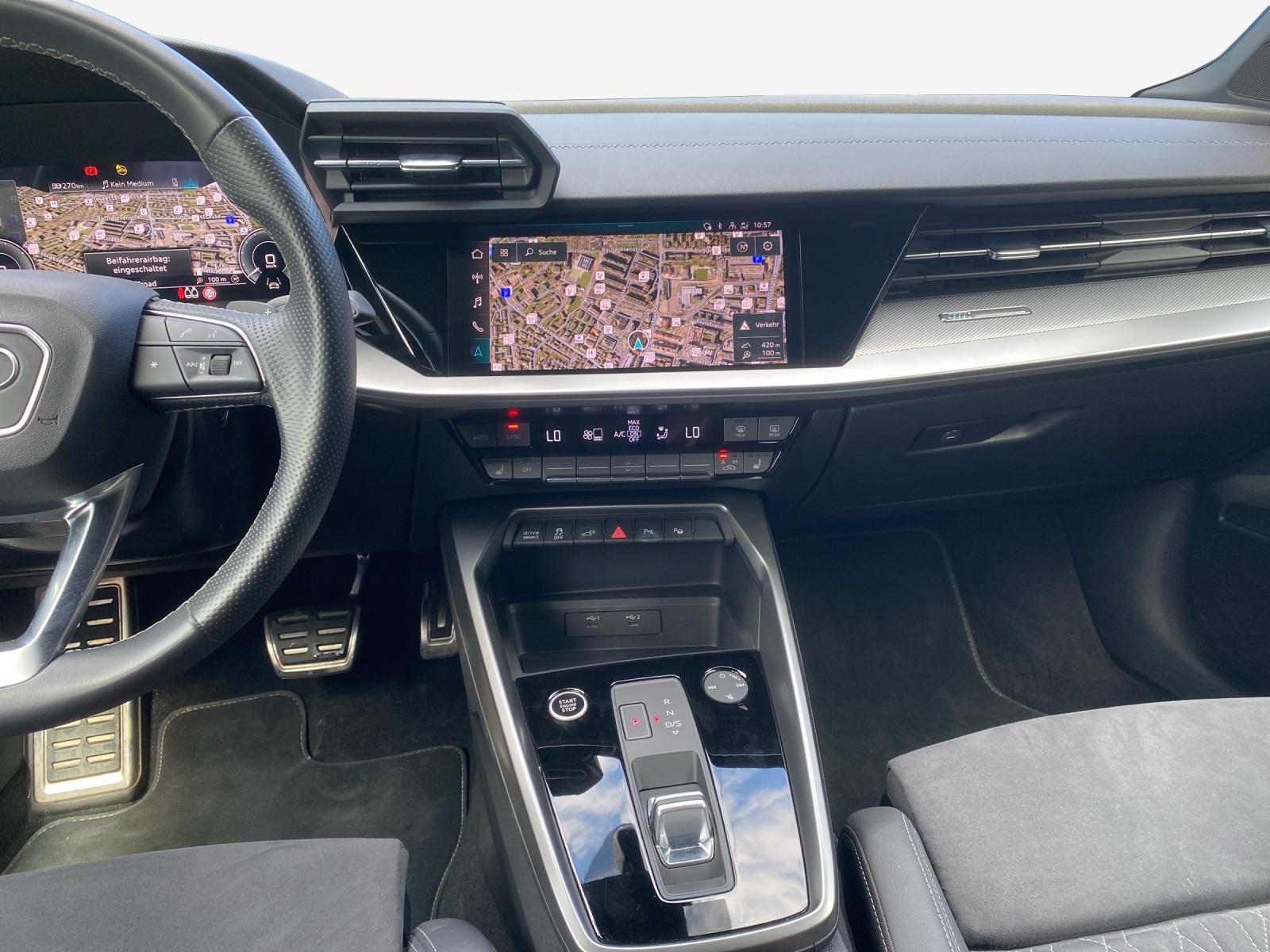 AUDI A3 Sportback 45 TFSI e S line S-tronic-image-10