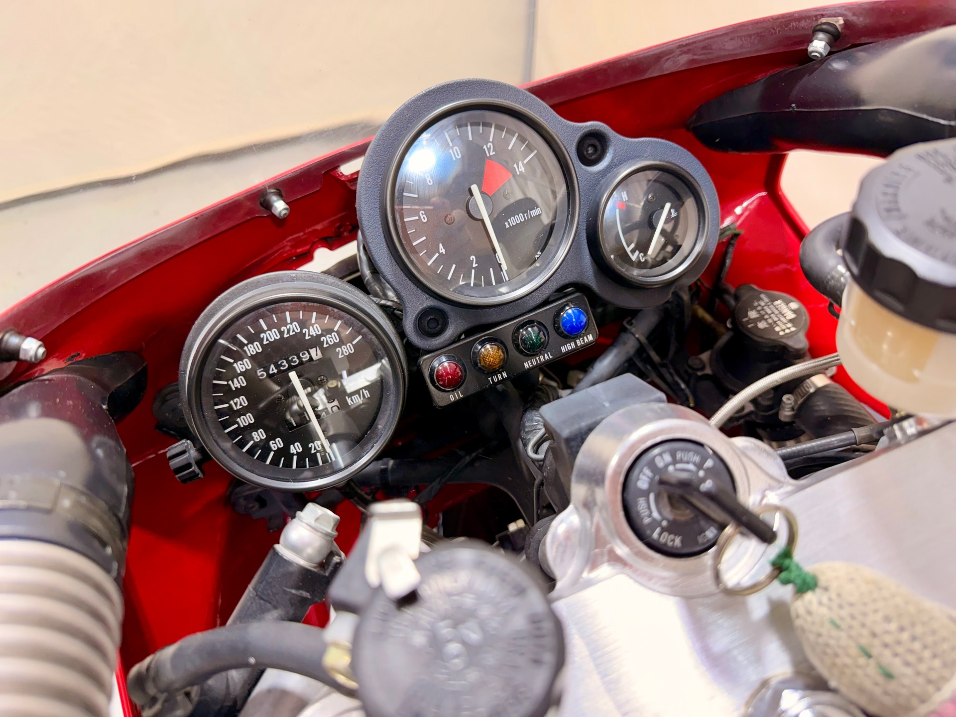 KAWASAKI ZXR-750-image-12