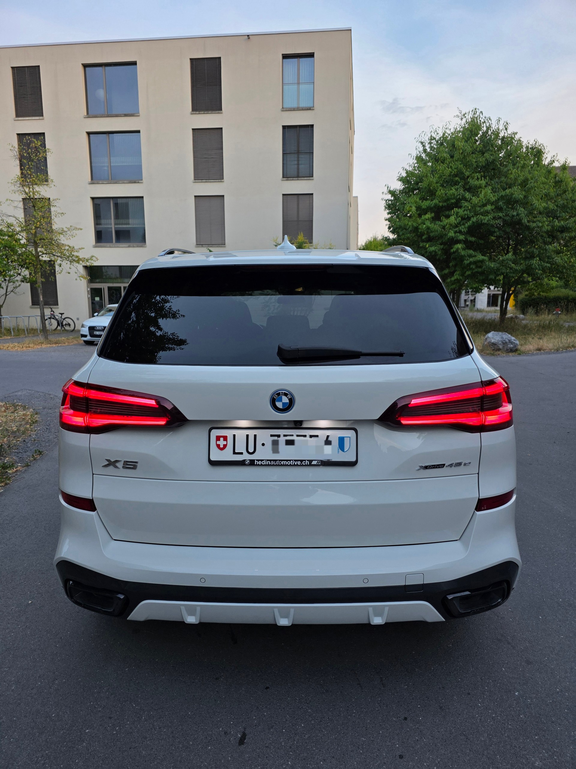 BMW 45e xDrive-image-3