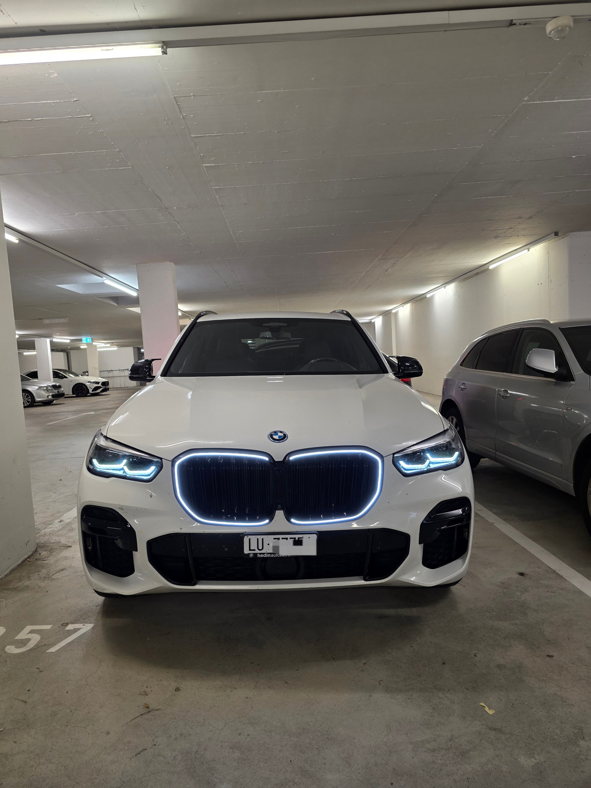 BMW 45e xDrive-image-2