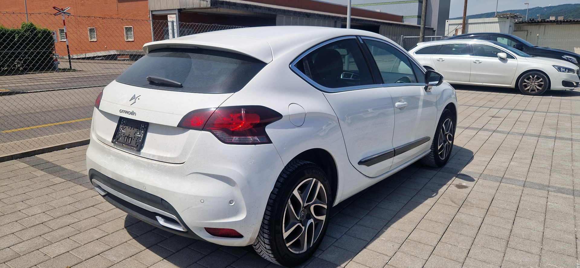 DS AUTOMOBILES DS4 1.6 THP Sport Chic-image-3