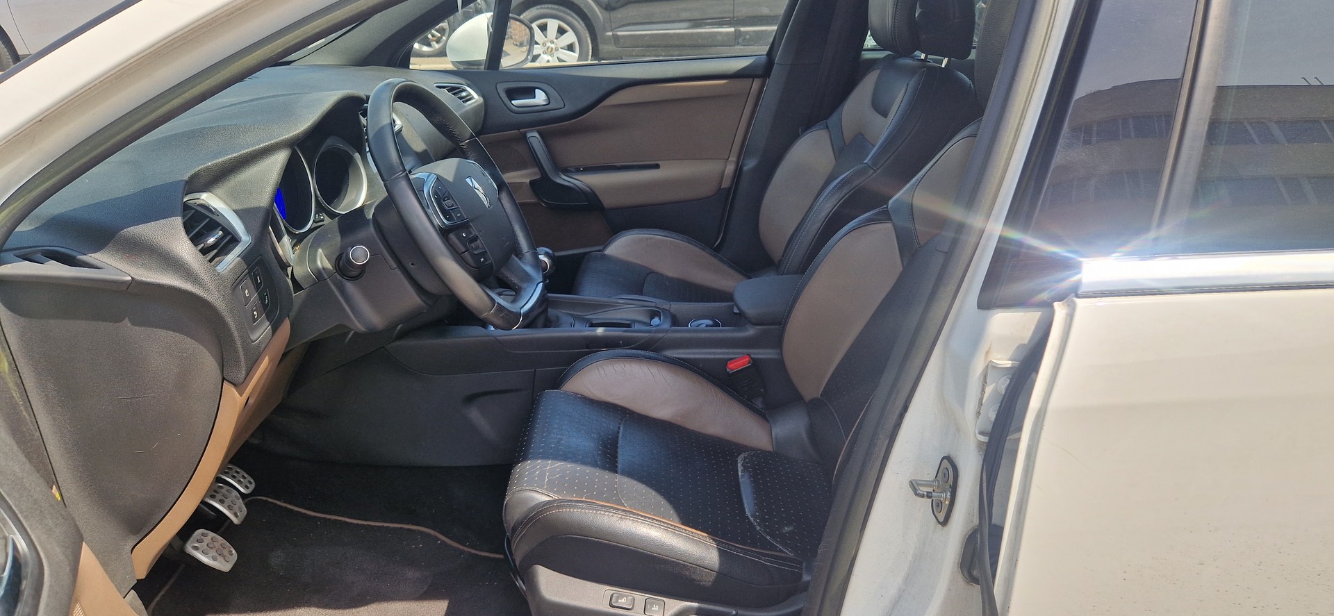 DS AUTOMOBILES DS4 1.6 THP Sport Chic-image-5
