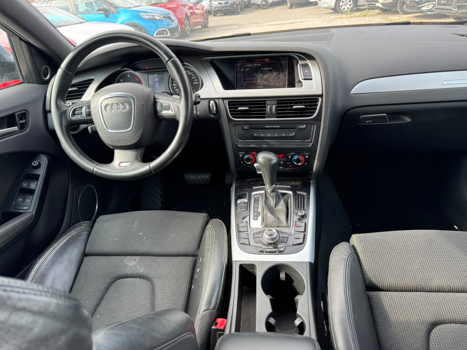 AUDI A4 Avant 3.0 TDI quattro S-tronic S Line-image-6