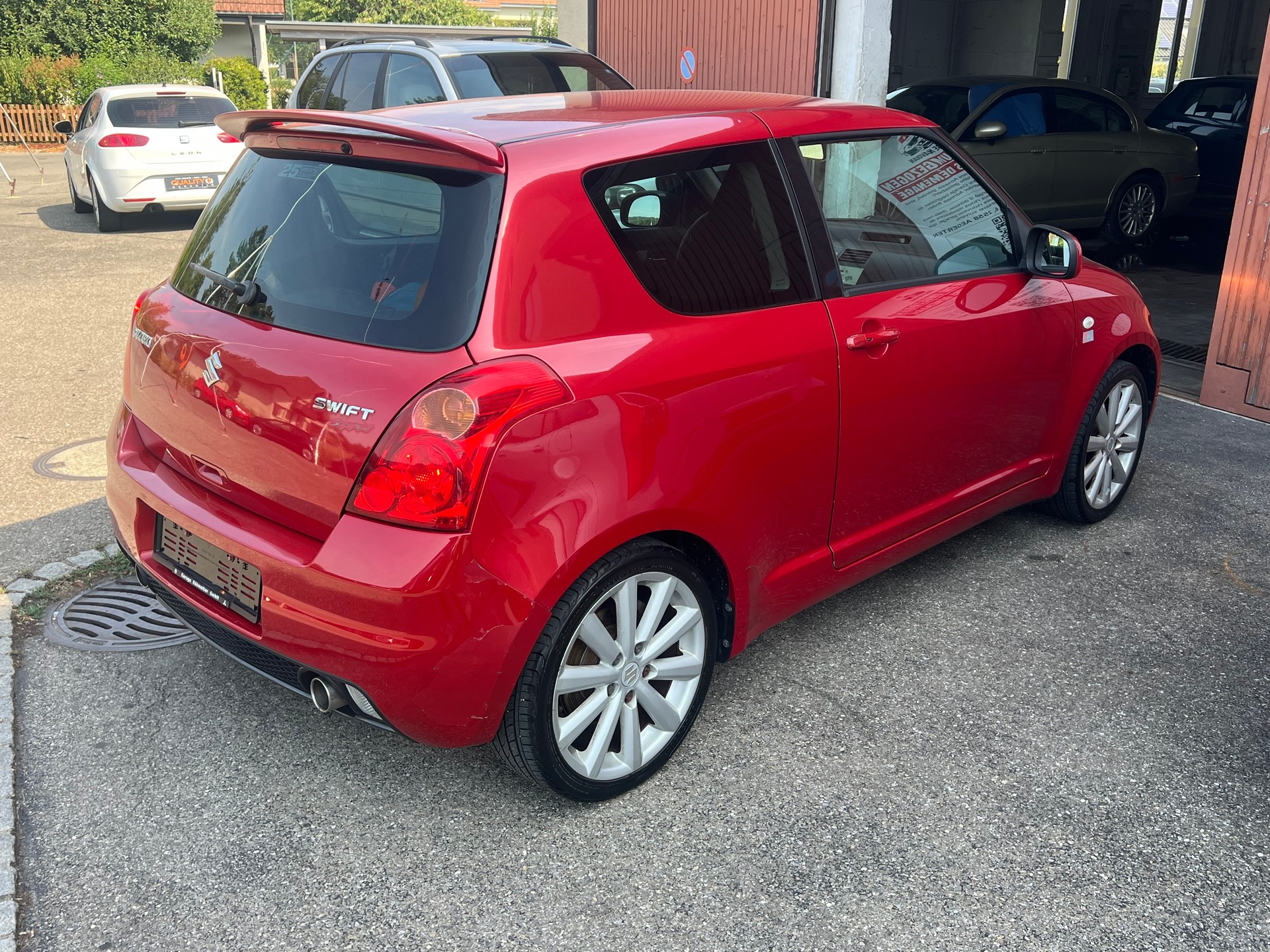 SUZUKI Swift 1.6i 16V Sport-image-4