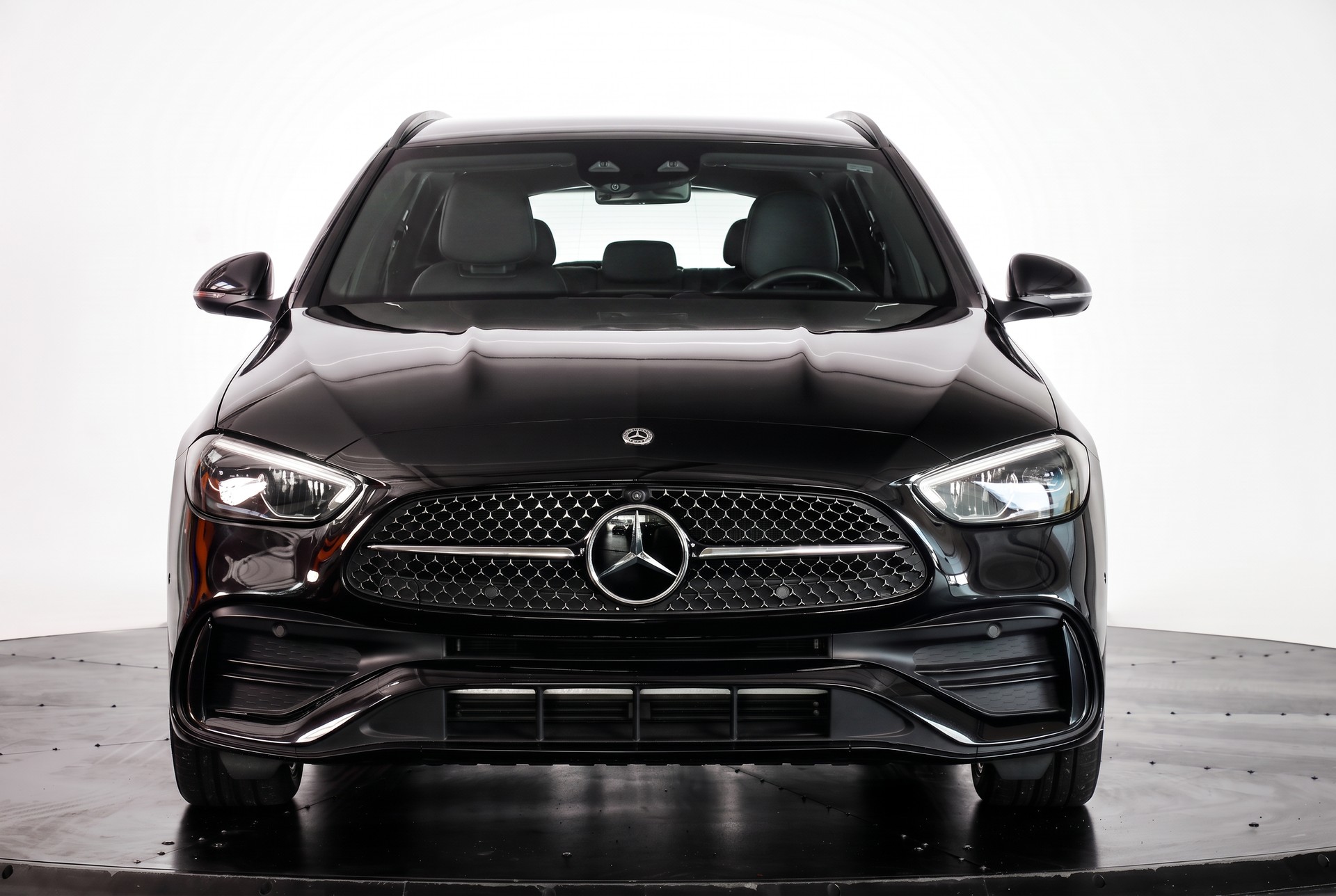 MERCEDES-BENZ C 300 e T AMG Line-image-1