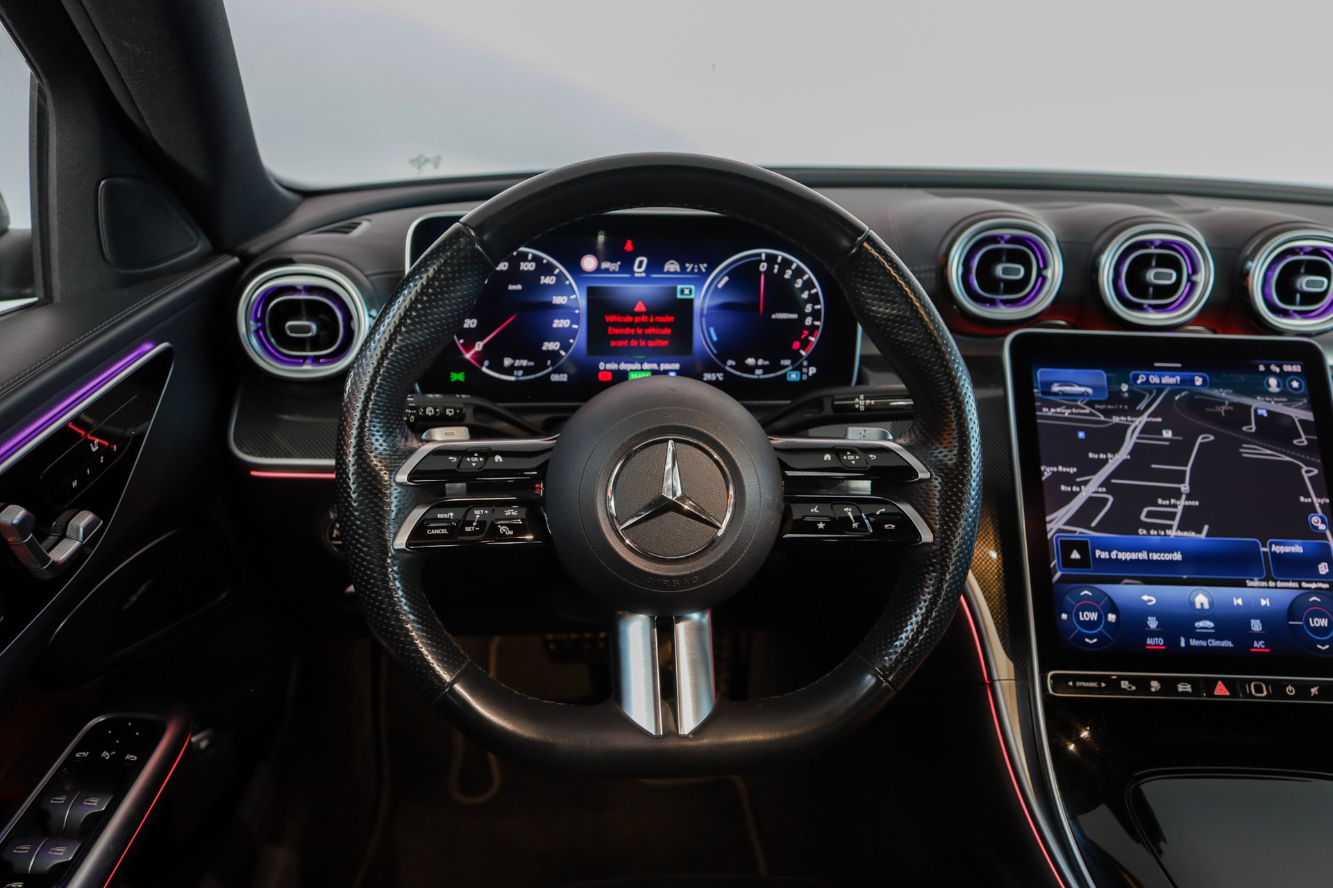 MERCEDES-BENZ C 300 e T AMG Line-image-9
