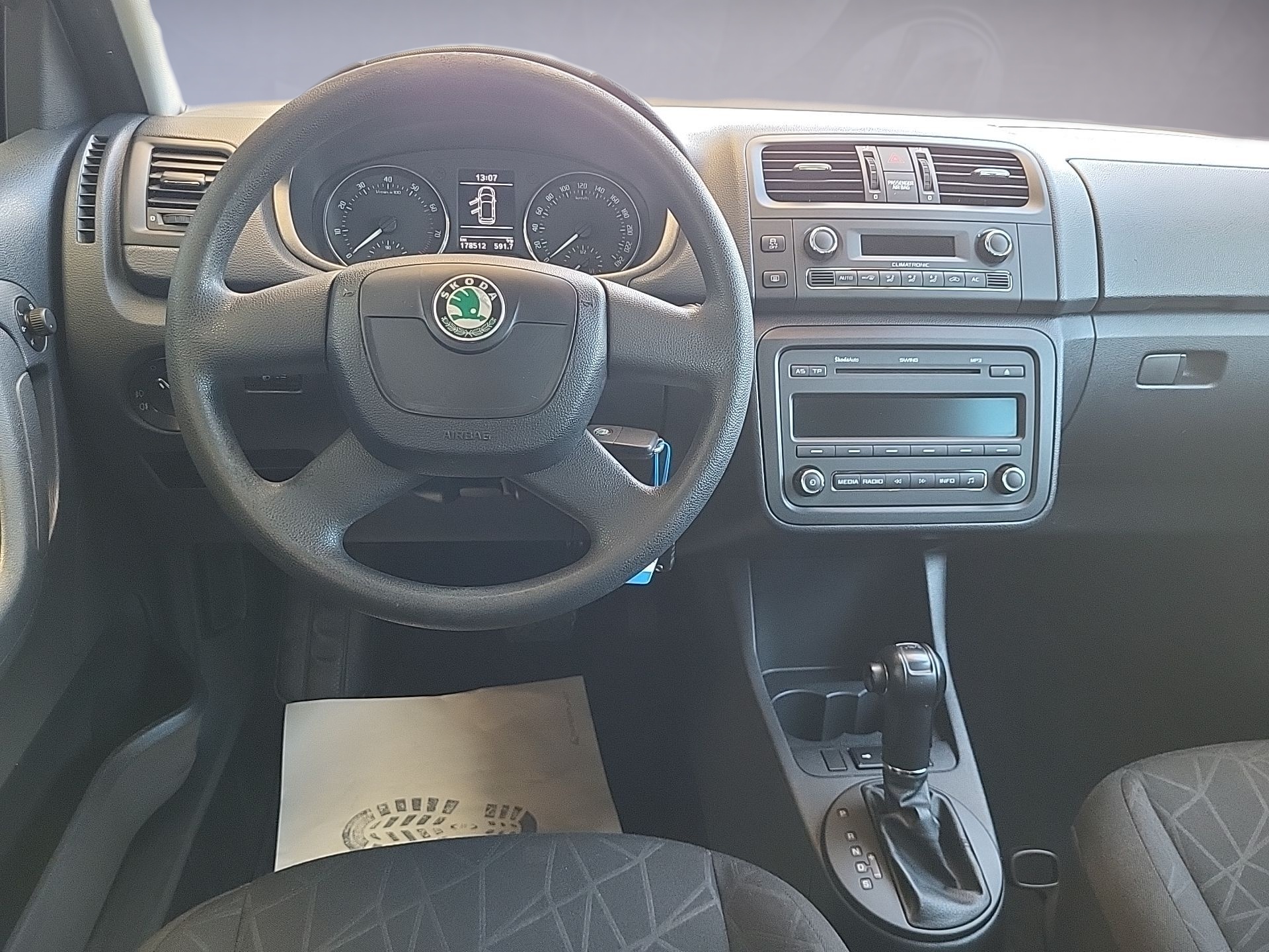 SKODA Fabia 1.2 TSI Classic DSG-image-10