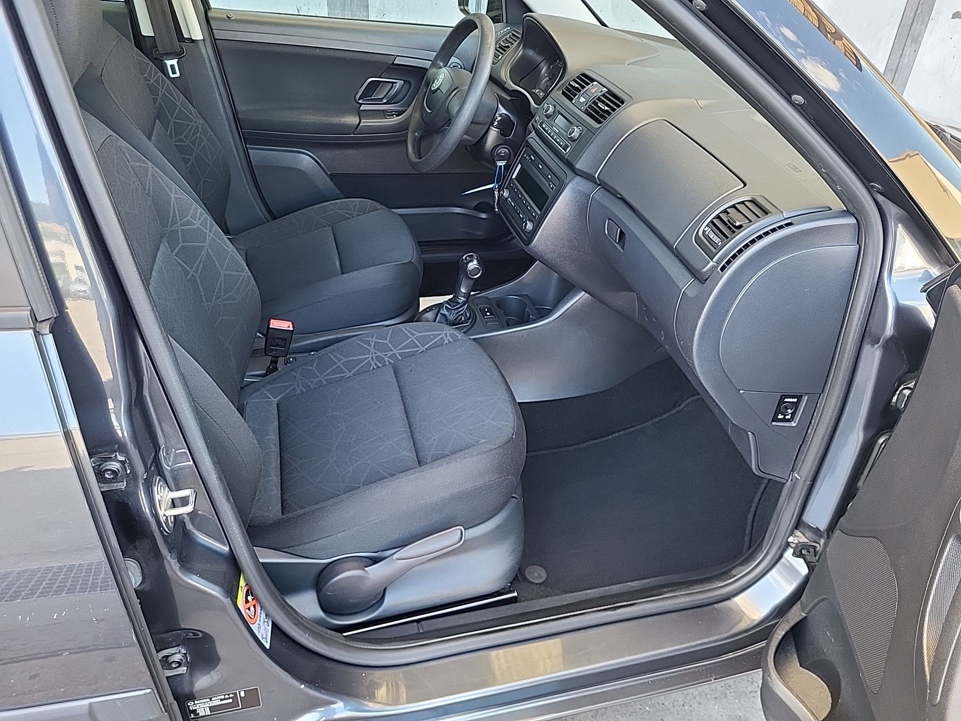 SKODA Fabia 1.2 TSI Classic DSG-image-11