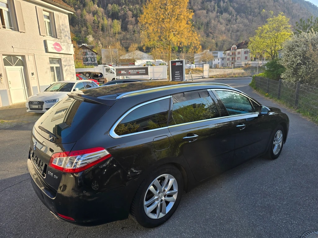 PEUGEOT 508 SW 2.2 HDI GT Automatic-image-4