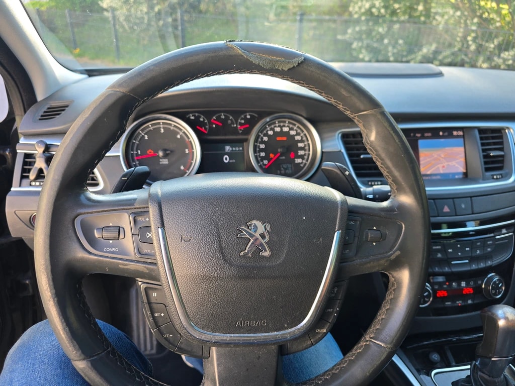 PEUGEOT 508 SW 2.2 HDI GT Automatic-image-10