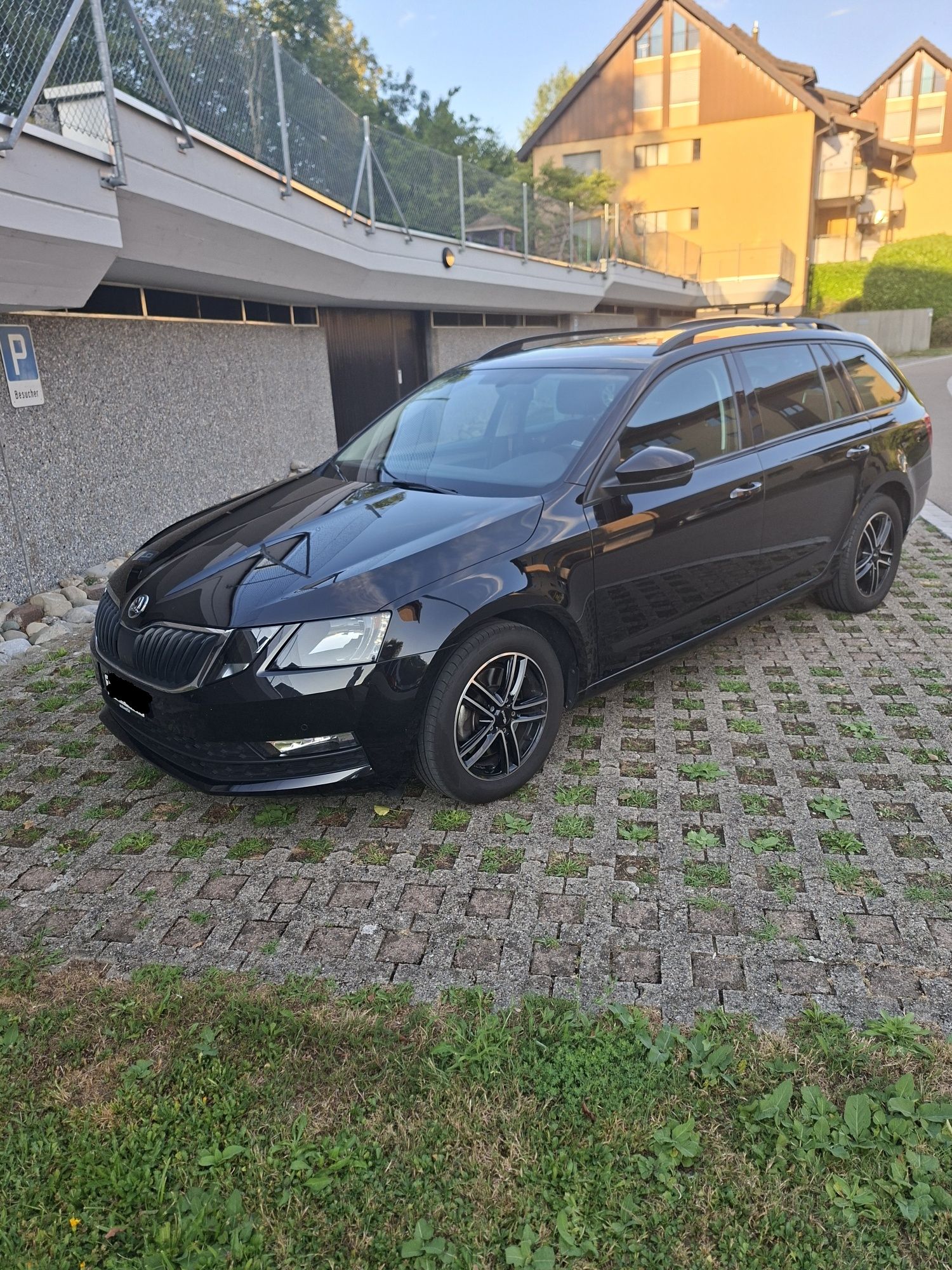 SKODA 2.0 TDI 184 Ambition 4x4 DSG-image-0