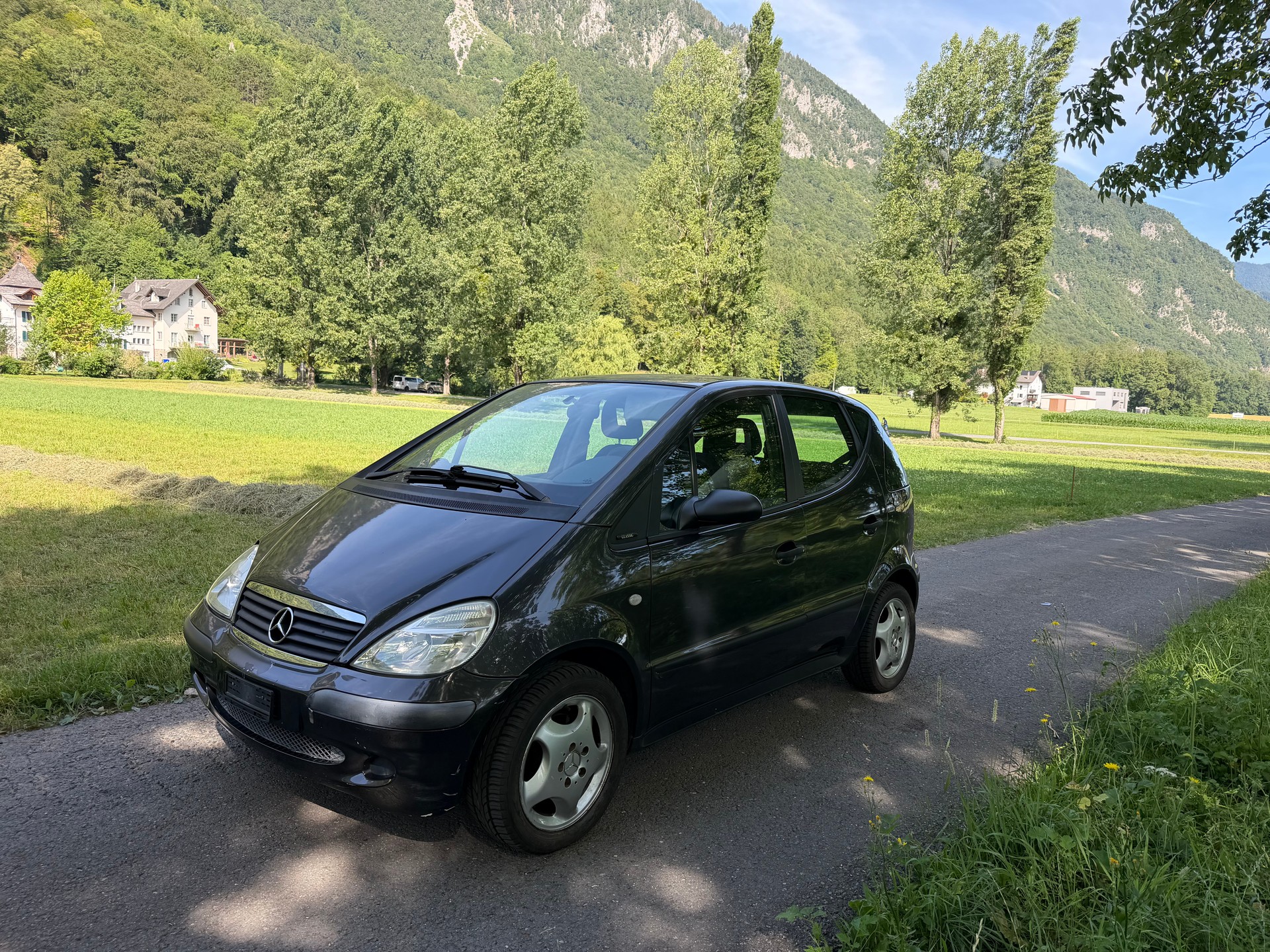 MERCEDES-BENZ A 140-image-1