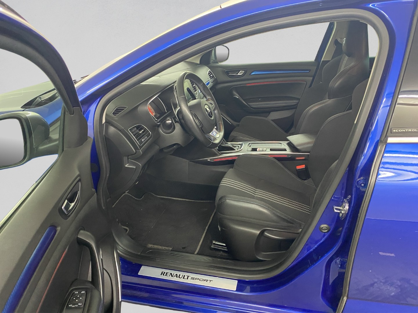 RENAULT Mégane 1.6 16V Turbo GT EDC-image-6