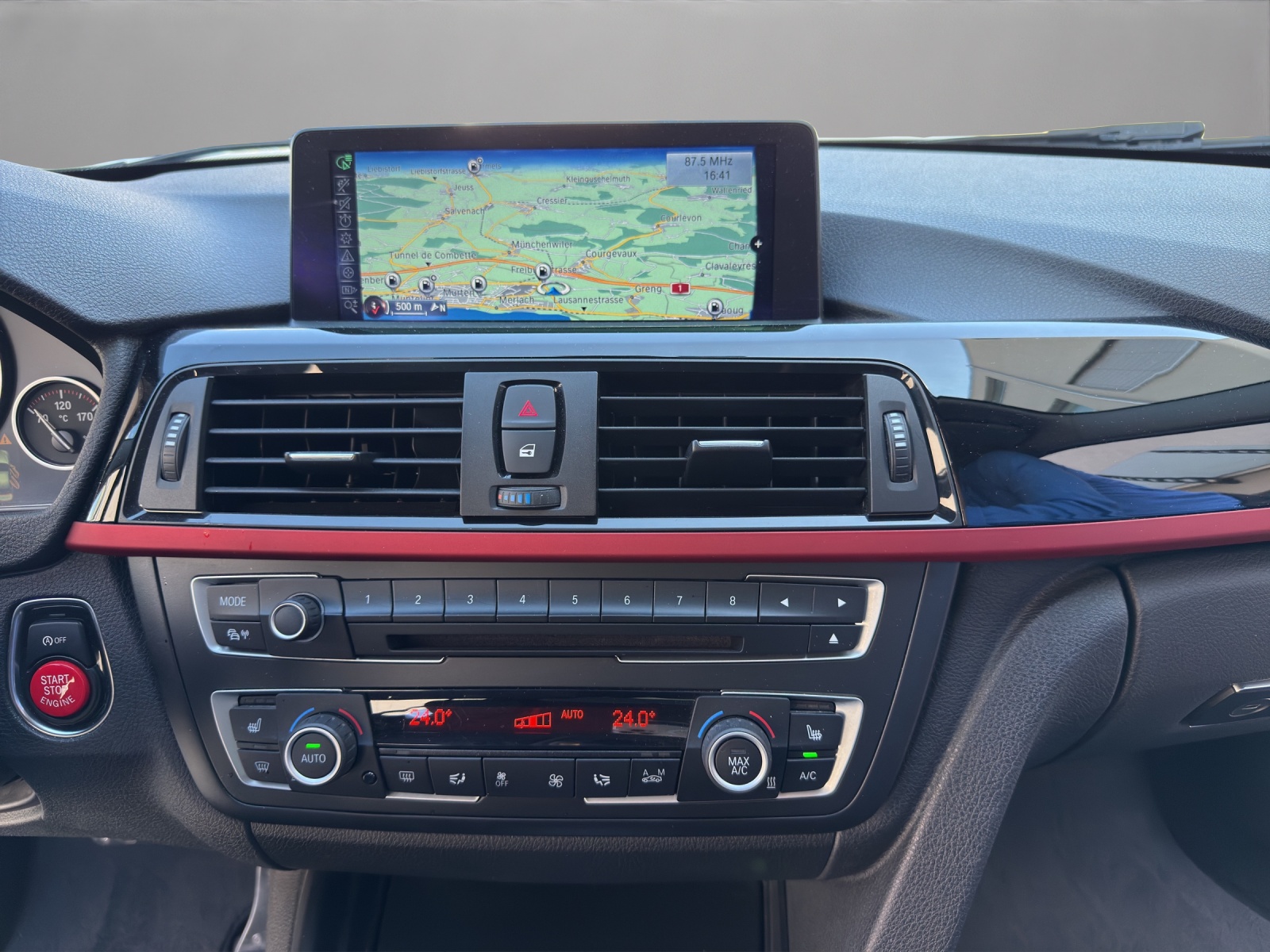 BMW 328i Sport Line Steptronic-image-14