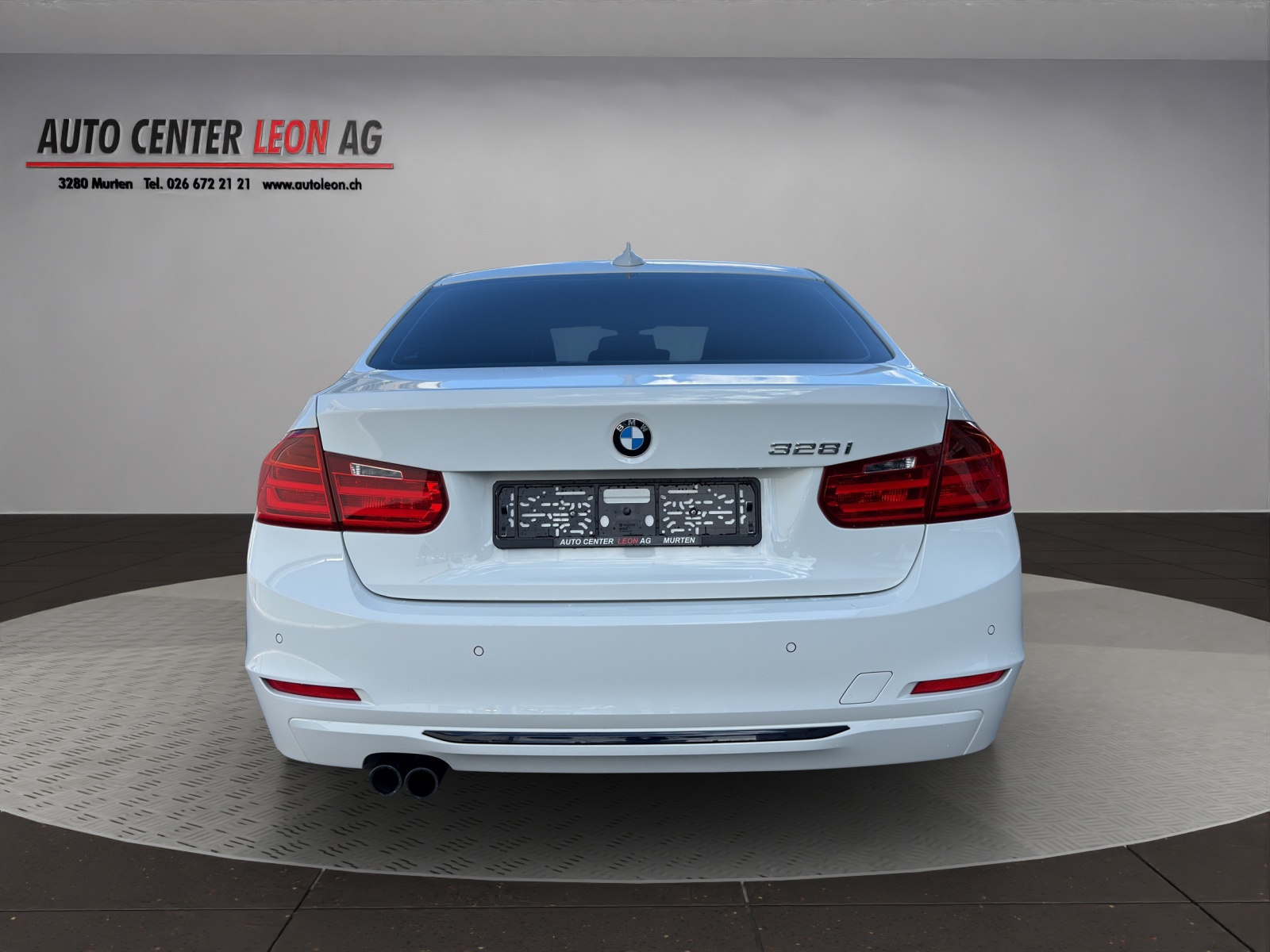 BMW 328i Sport Line Steptronic-image-4