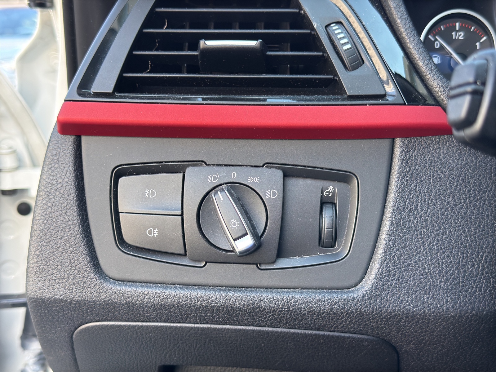 BMW 328i Sport Line Steptronic-image-22