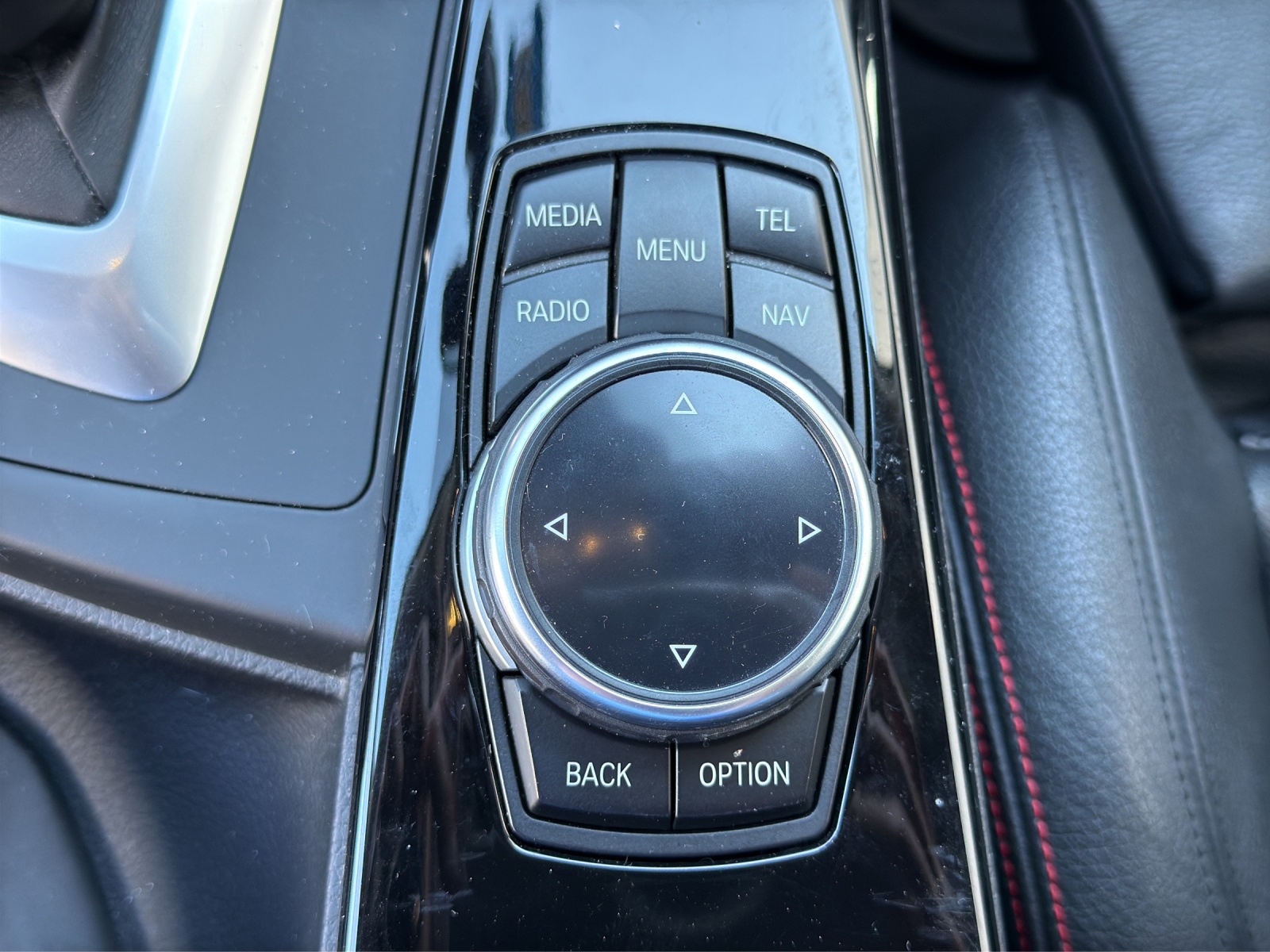 BMW 328i Sport Line Steptronic-image-25