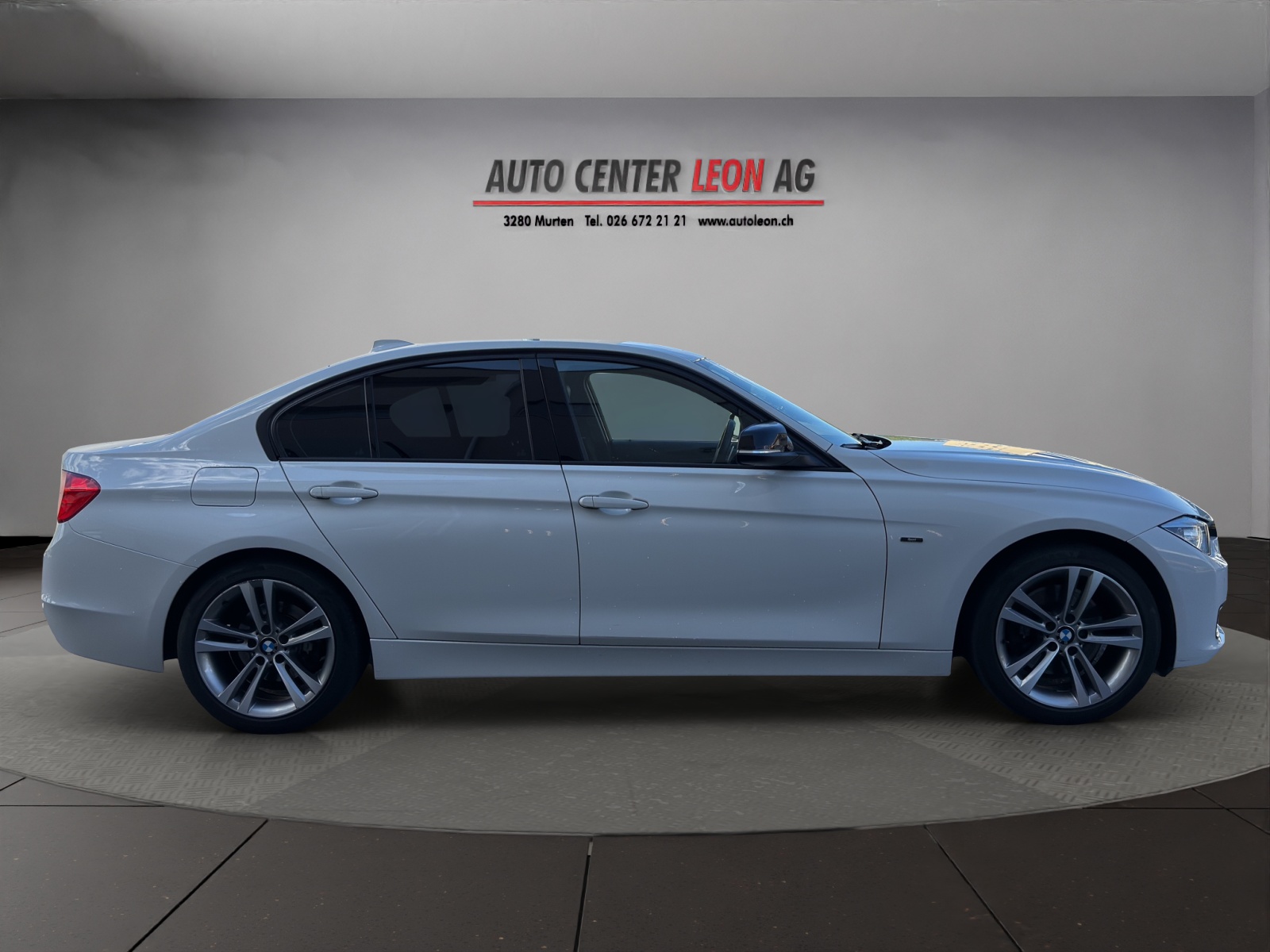 BMW 328i Sport Line Steptronic-image-6