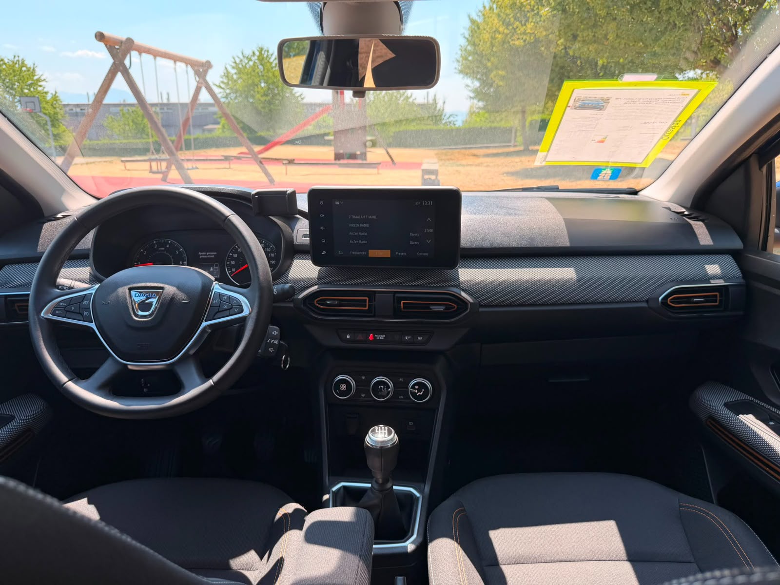 DACIA Sandero Stepway TCe 90 Comfort - Peu de Kilométrage - Navigation - Caméra - Nouvelle Expertise - NEU MFK : 08-2026-image-9