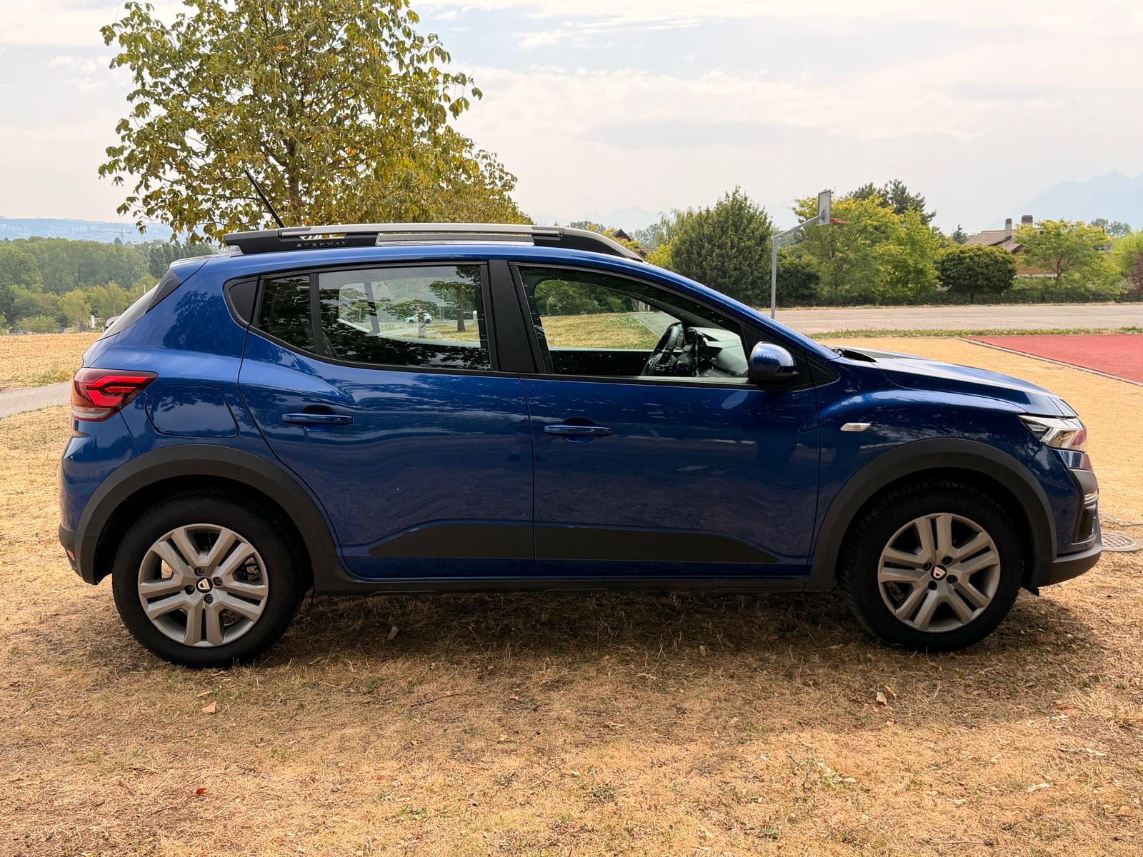 DACIA Sandero Stepway TCe 90 Comfort - Peu de Kilométrage - Navigation - Caméra - Nouvelle Expertise - NEU MFK : 08-2026-image-6