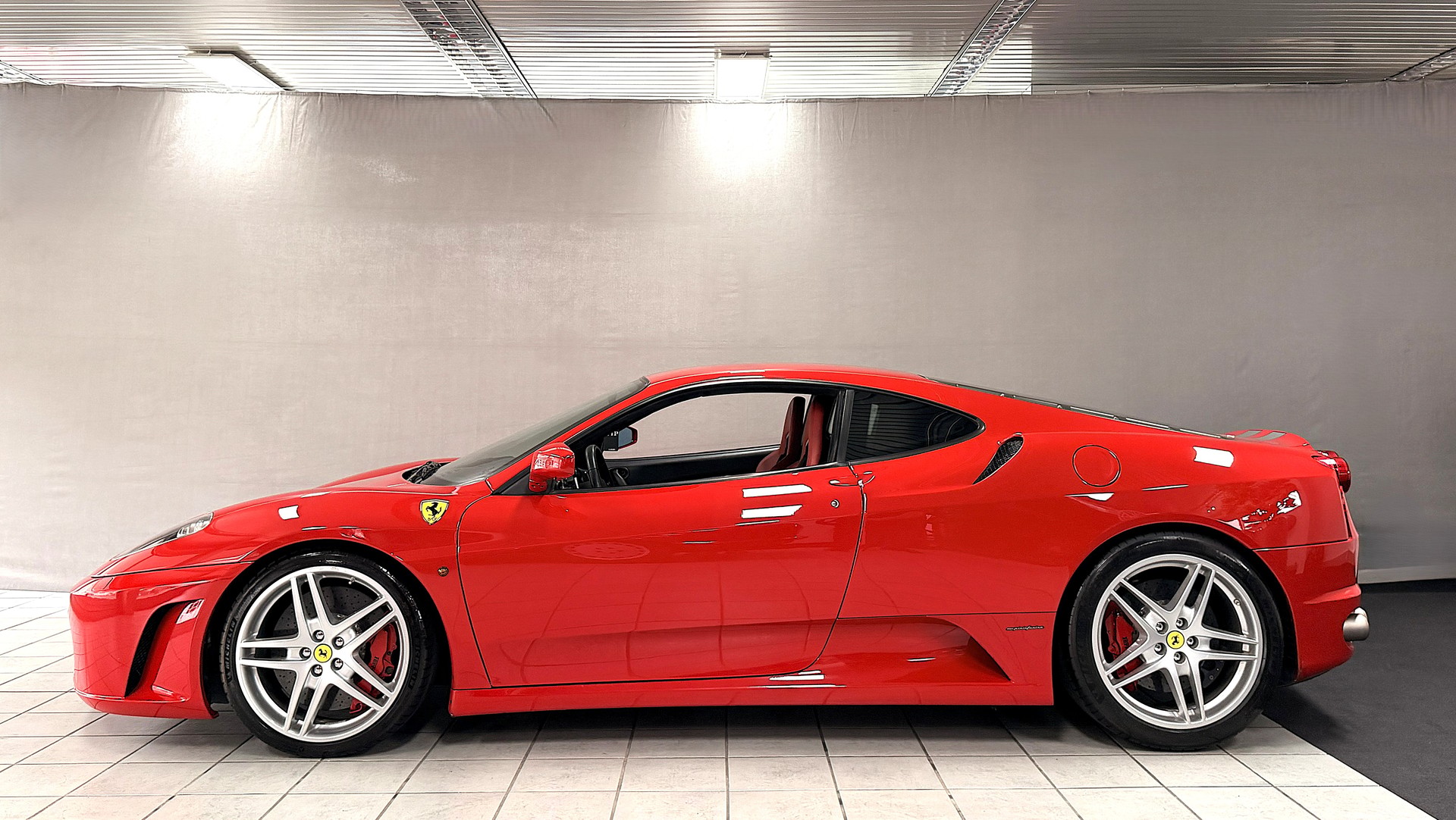 FERRARI F1-image-1