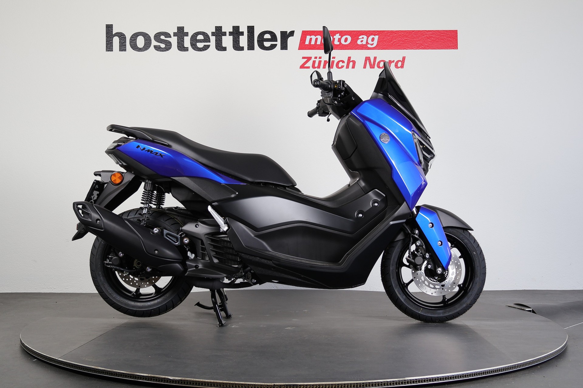 YAMAHA NMAX 125-showroom-element-1
