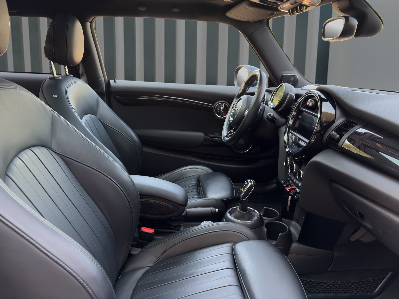 MINI F56 2.0i Cooper S Paket CHILI II-image-17