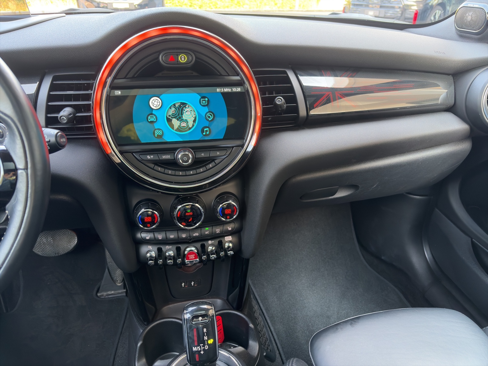 MINI F56 2.0i Cooper S Paket CHILI II-image-12