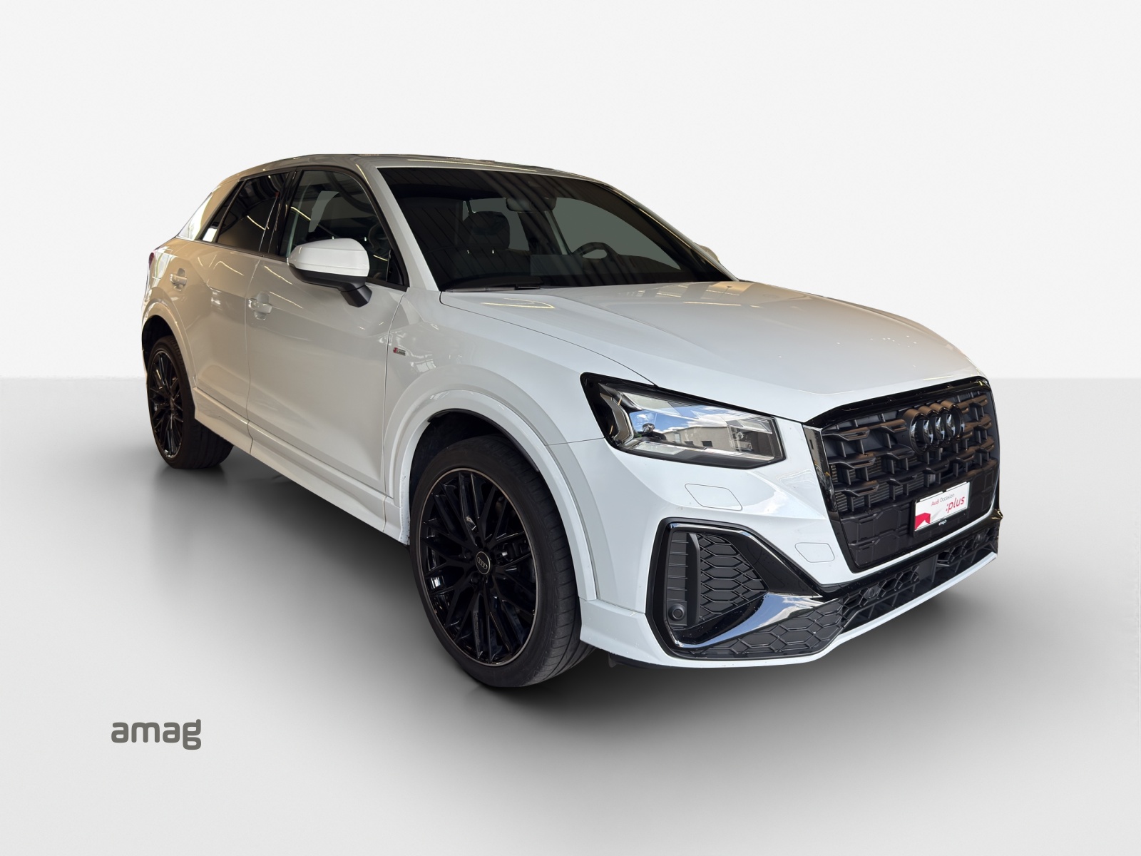 AUDI Q2 35 TFSI S line S-tronic-image-5
