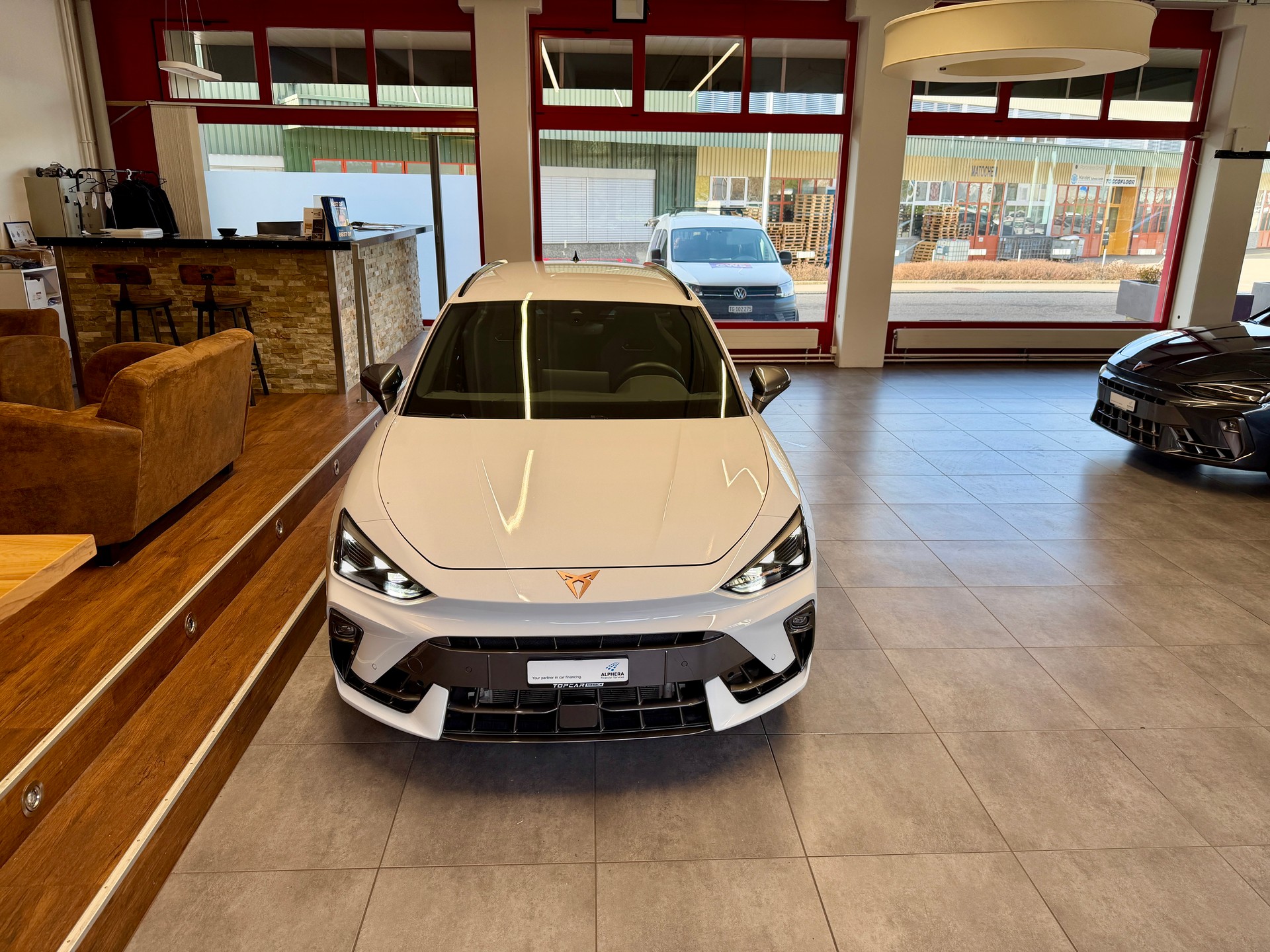 CUPRA LEON ST 2.0 TSI VZ DSG 4Drive-image-8