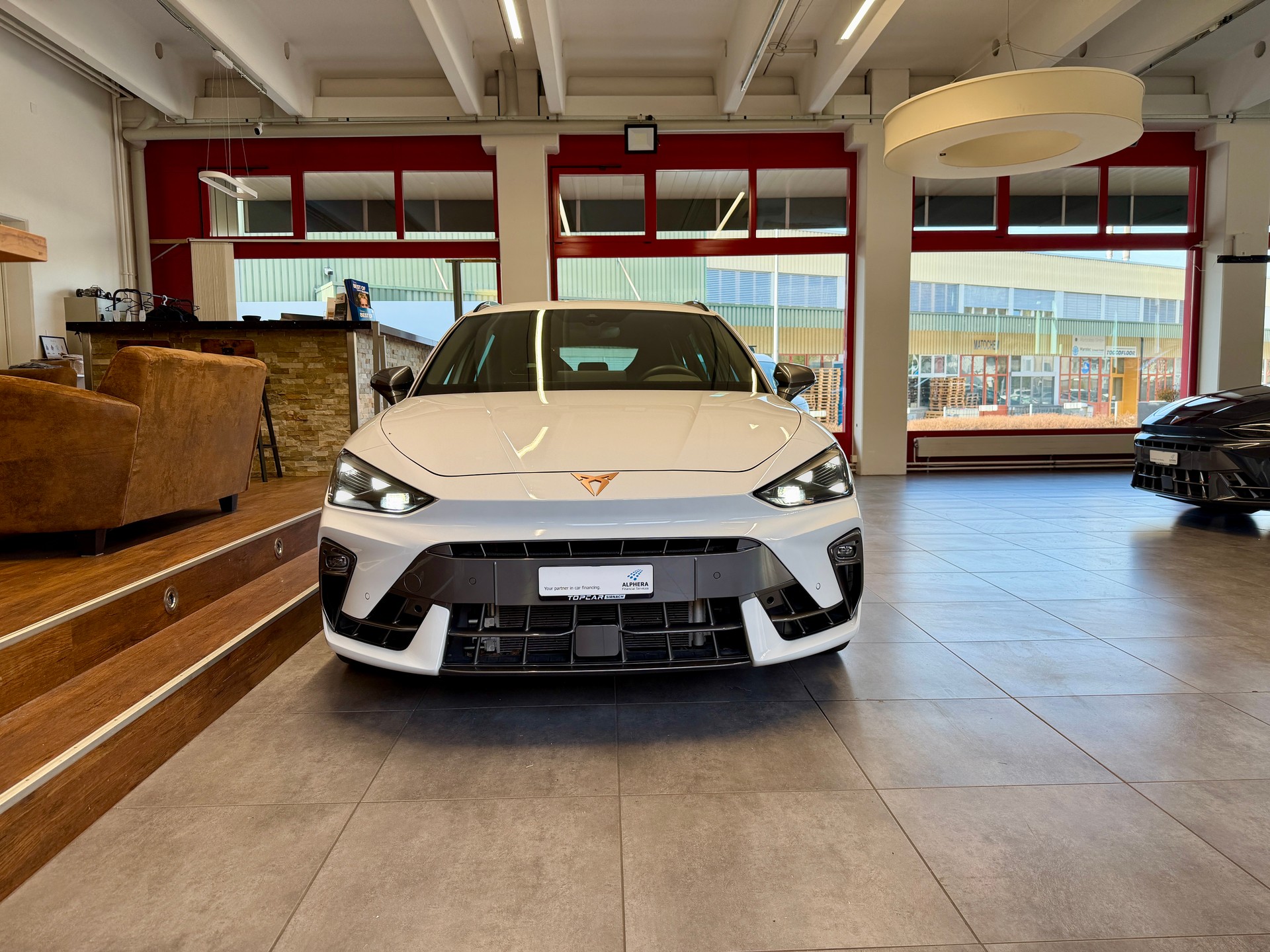 CUPRA LEON ST 2.0 TSI VZ DSG 4Drive-image-7
