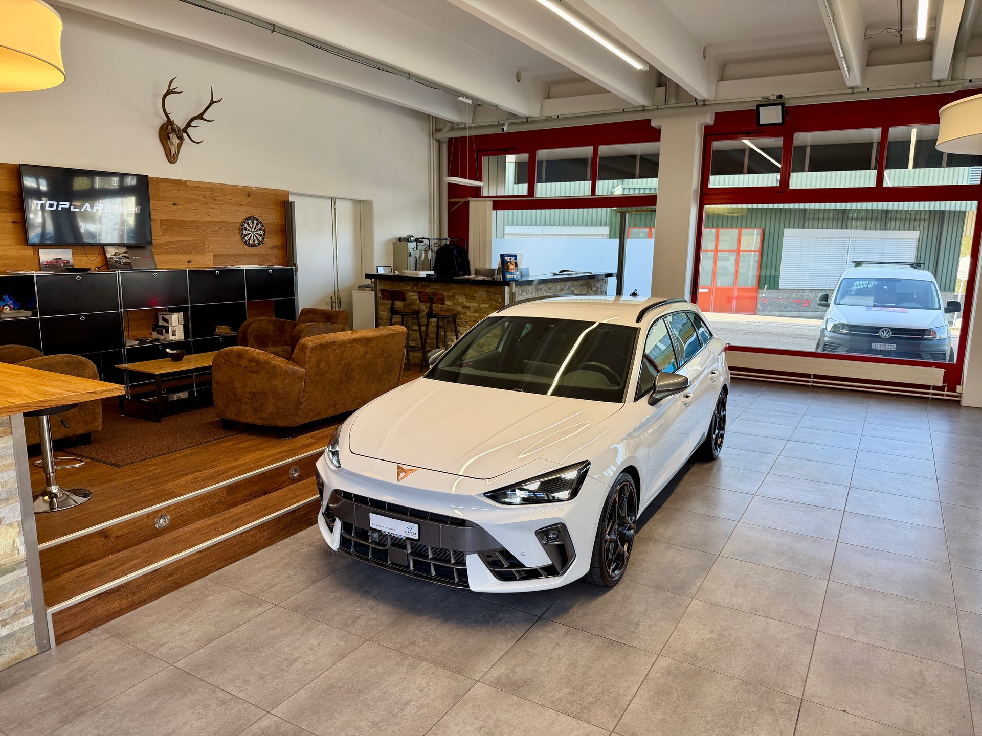 CUPRA LEON ST 2.0 TSI VZ DSG 4Drive-image-0