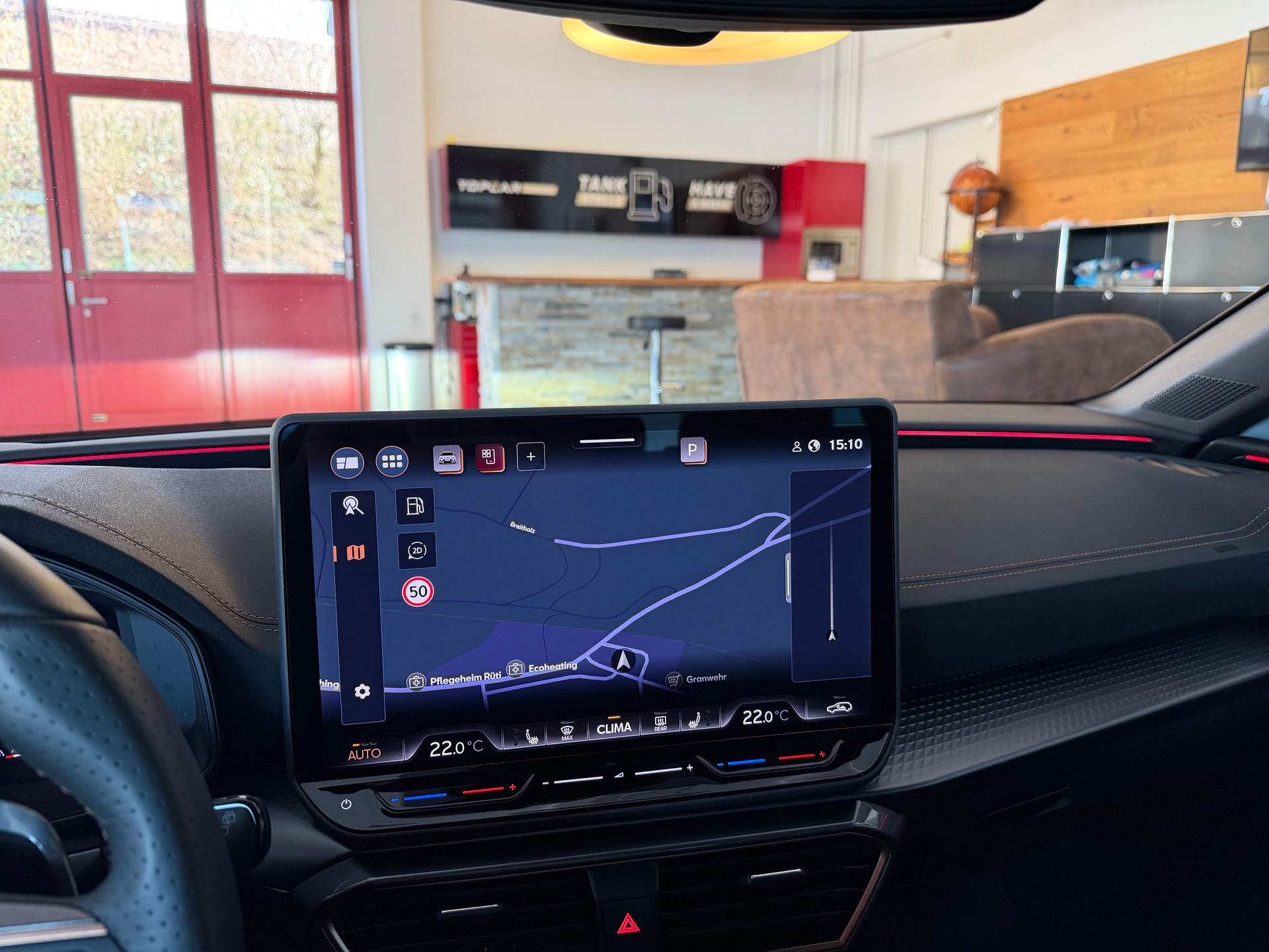 CUPRA LEON ST 2.0 TSI VZ DSG 4Drive-image-17