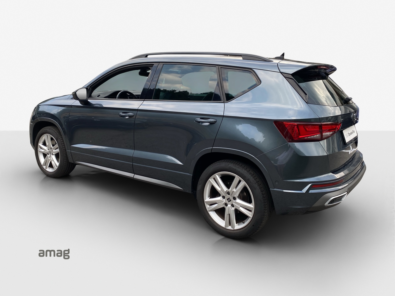 SEAT Ateca 2.0 TSI Hola FR 4Drive DSG-image-2